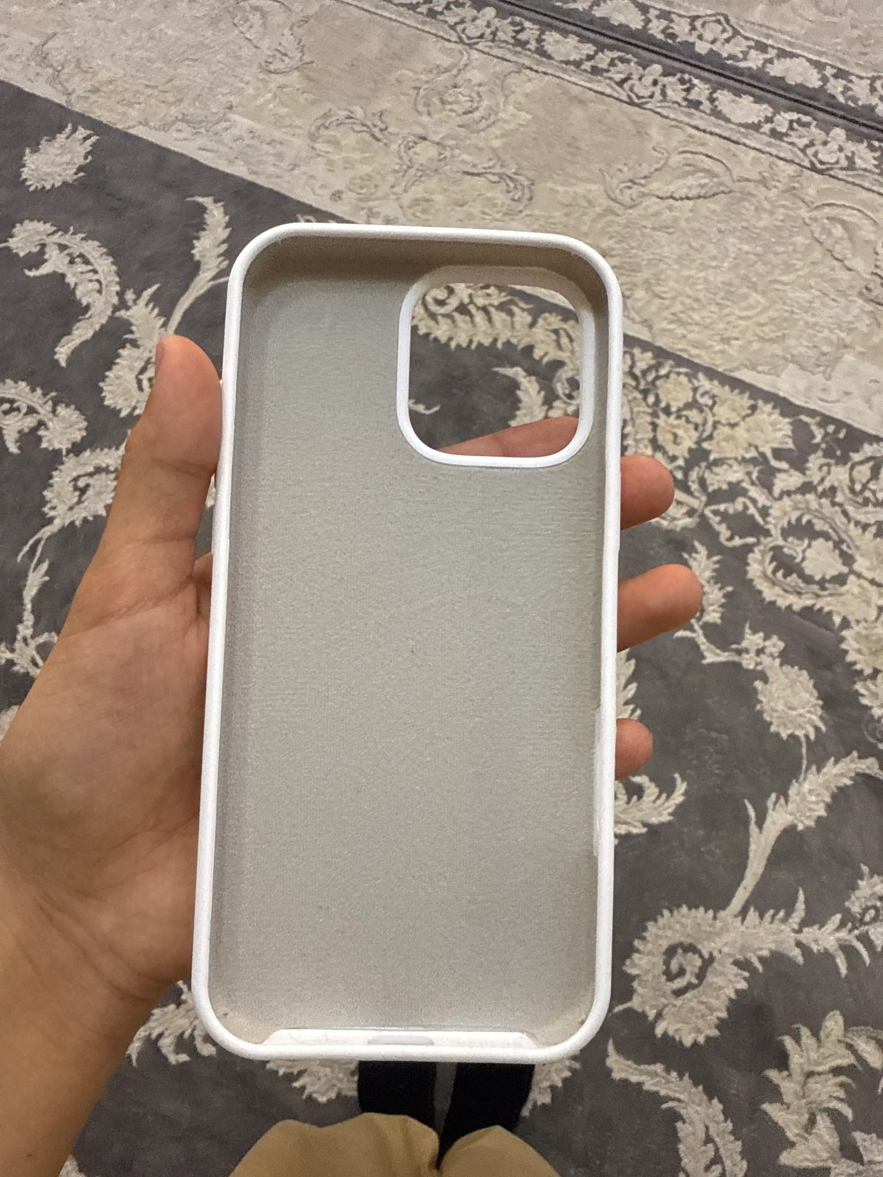 Chexol iPhone 13, 14, 15, 16, 17, Pro, ProMAX uchun, silikon
