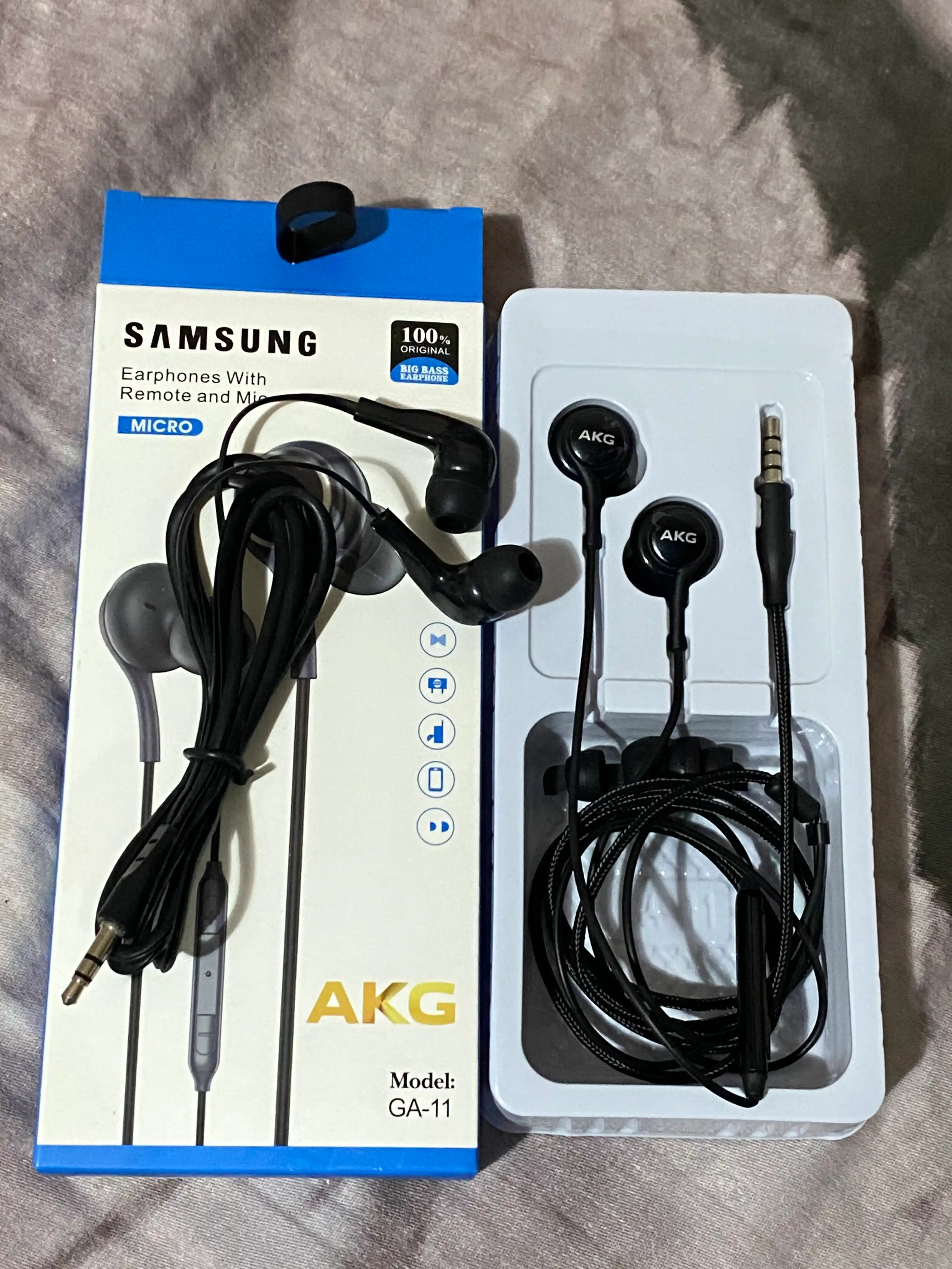 Samsung AKG mikrofonli simli quloqchinlar