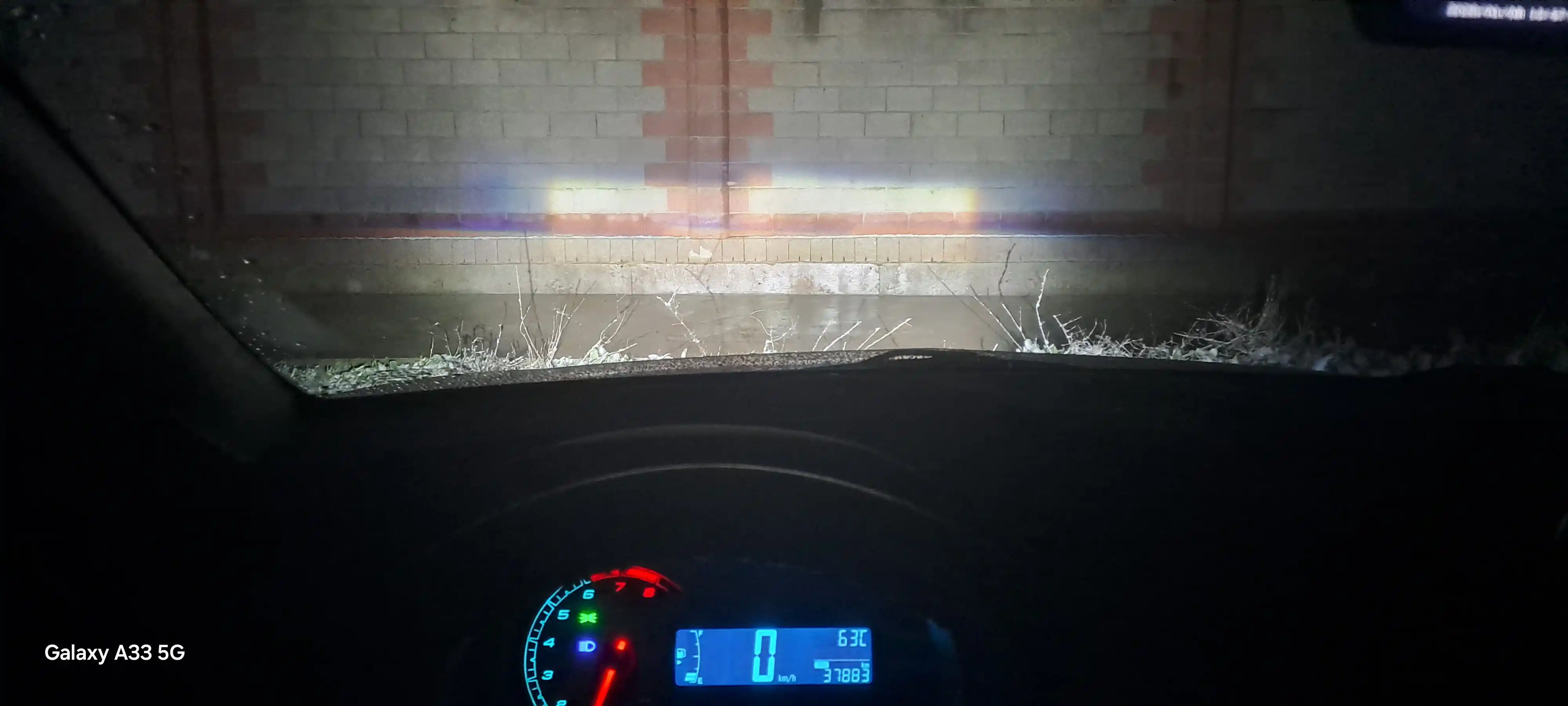 Yoritgichlar led lampa A8 oq va sariq rangli,LED - A7 LED lampalar H4 mini linzali avto