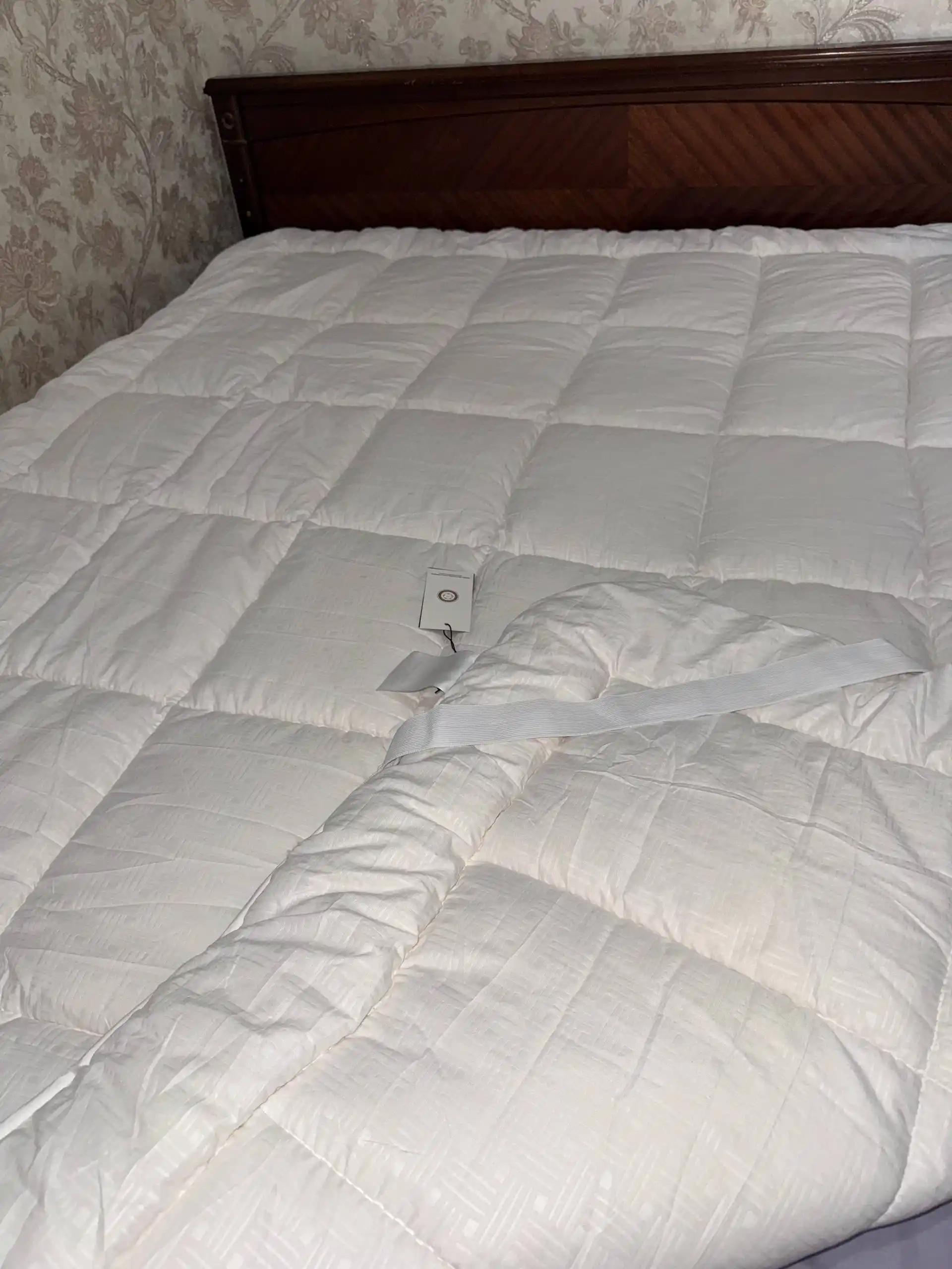 Allergiyaga mos namatrasnik, paxtali matras qoplamasi, rezinkali himoya