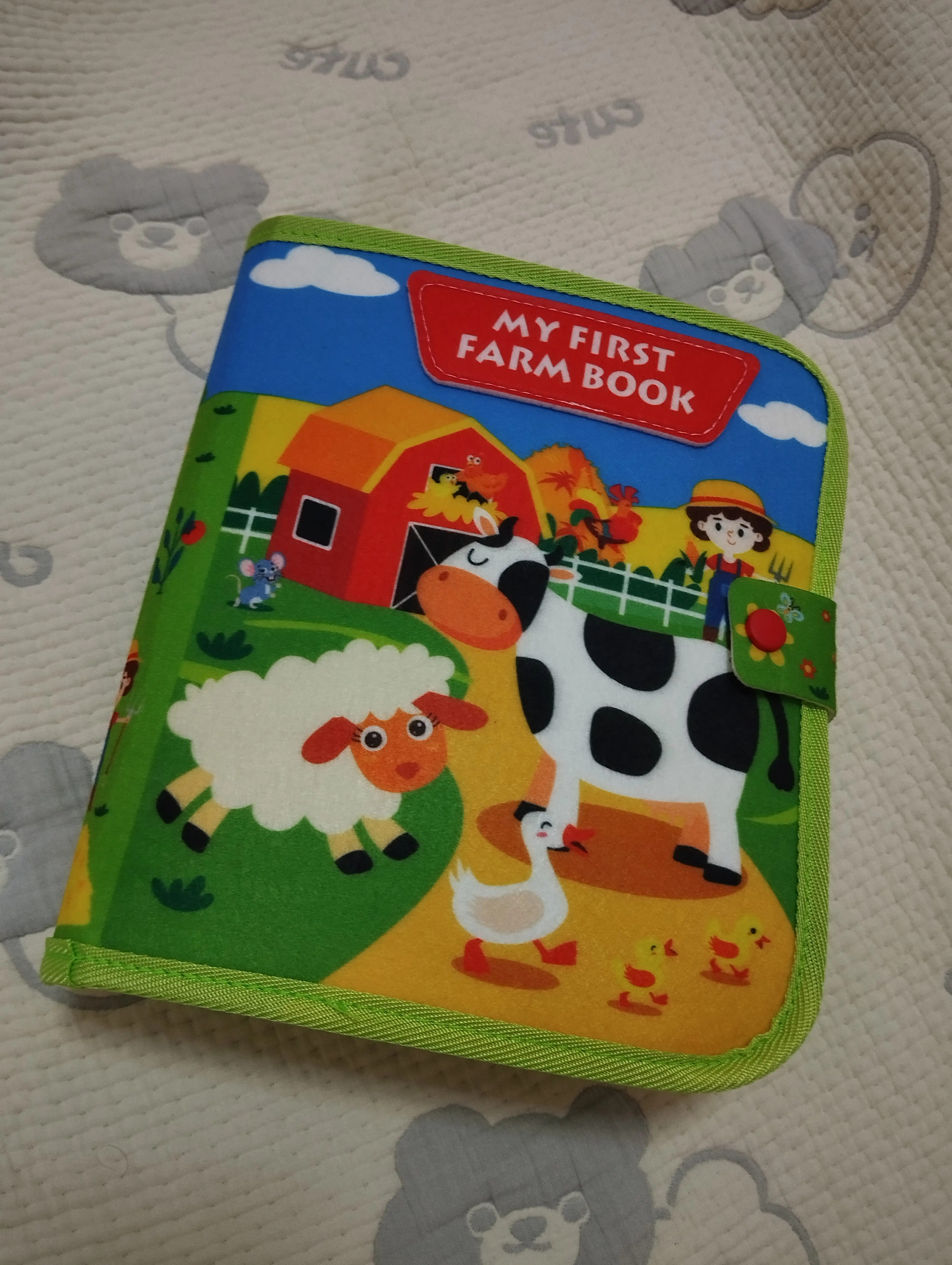 1 yoshdan boshlab bolalarga mo`ljallangan, fetrdan tayyorlangan bizibord kitobi
