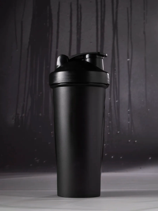 Protein uchun sheyker, shaker proteinli ichimliklar uchun, suv shishasi, 600 ml
