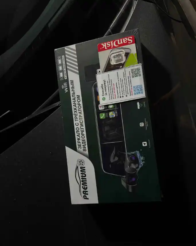 Videoregistrator-oyna PREMIUM-P9, CarPlay, (3 kamera,2.5K, Wi-Fi) Tungi rejim+32Gb fleshka