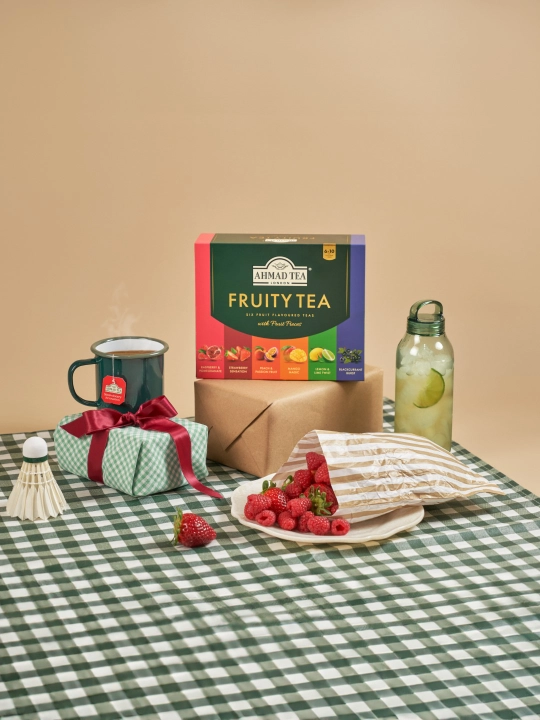Чай Ahmad Tea Fruity Tea 8×6×10, фруктовый чай в пакетиках, 60 пакетиков * * - 