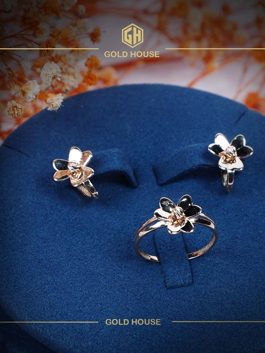 Gold House oltin taqinchoqlar to'plami: sirg'alar va uzuk, 3.4 g
