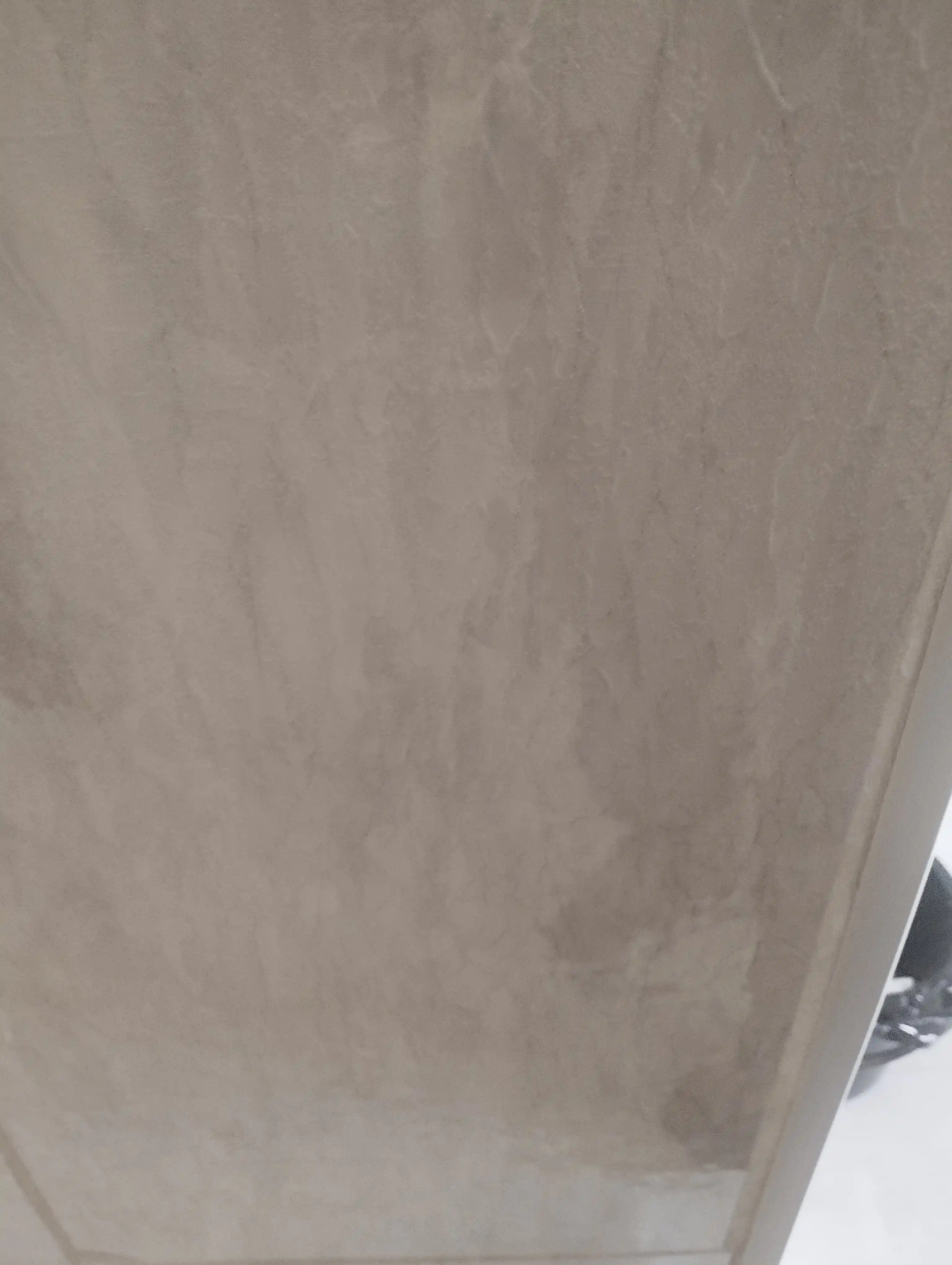 Mebel, oboy va eshiklar uchun tirnashdan saqlovchi shaffof plyonka BobrikGora