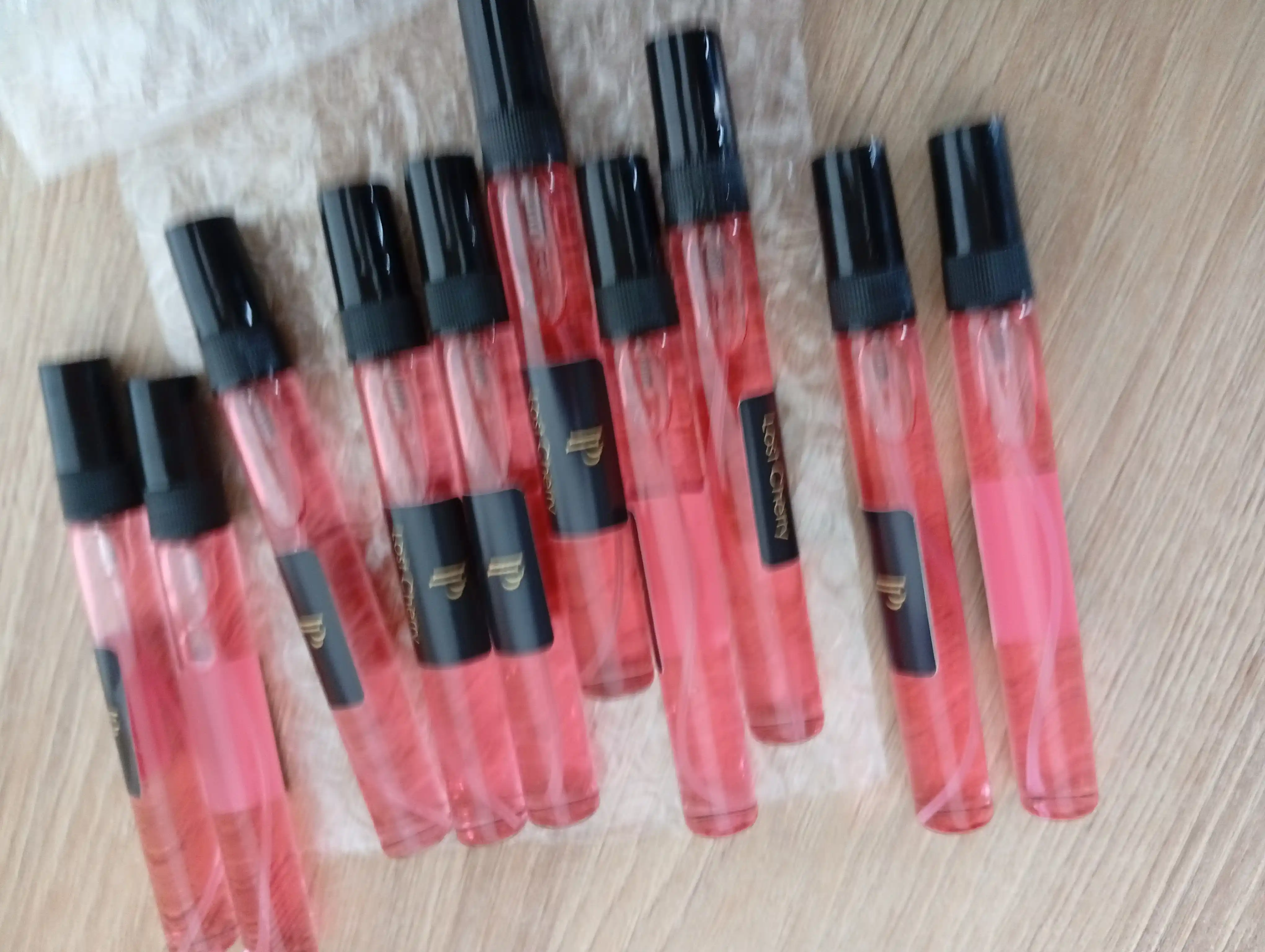 Ayollar uchun atir, parfyumlangan suvi Tom Ford Lost cherry, Tom ford, Lost cherry duxi