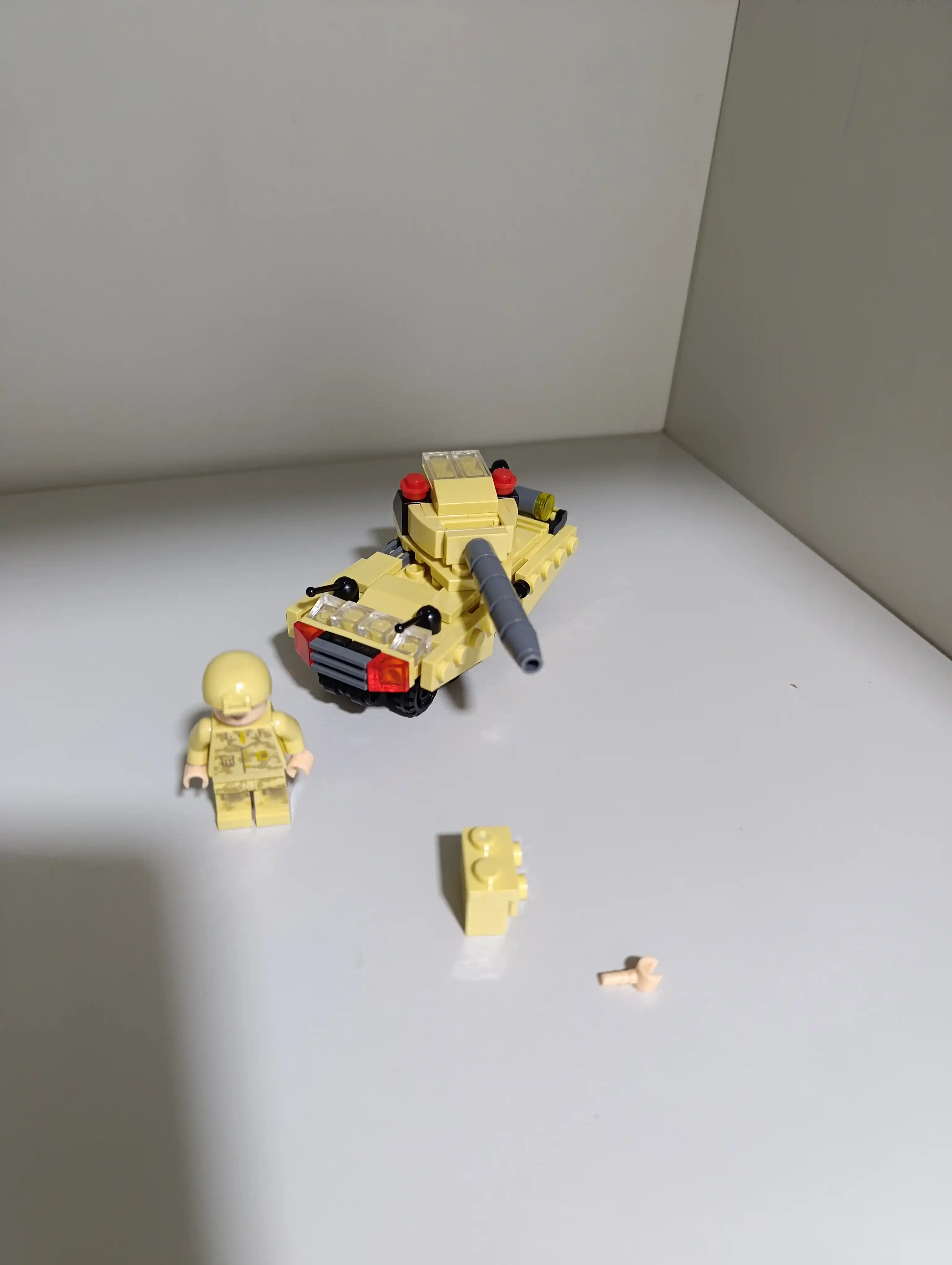 Конструкторы 6 в 1: "Спасательная и Военная техника" совместим с Lego
