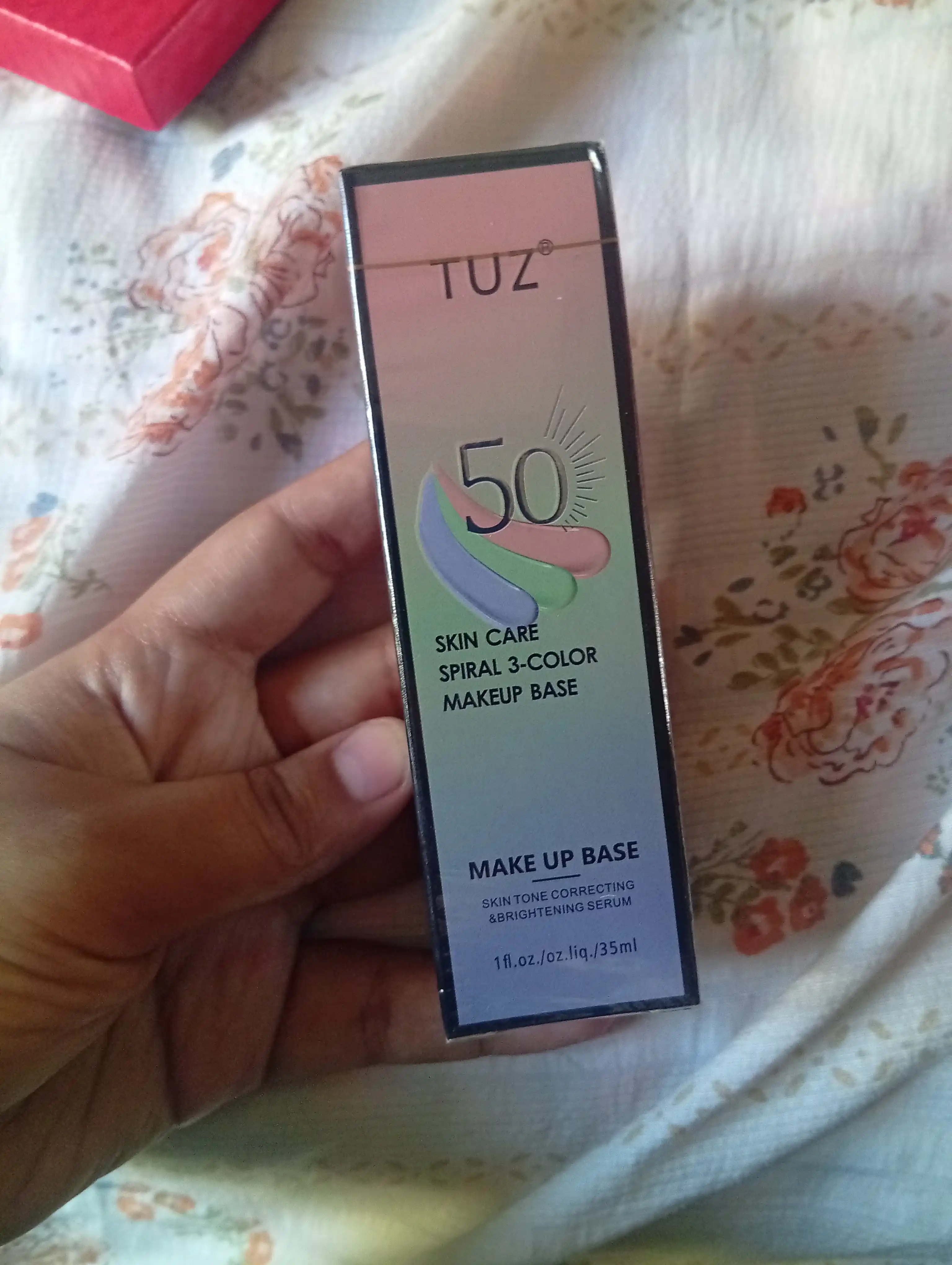 TUZ Face Primer pardoz asosi - Tonal krem uchun, tekislovchi, chidamli
