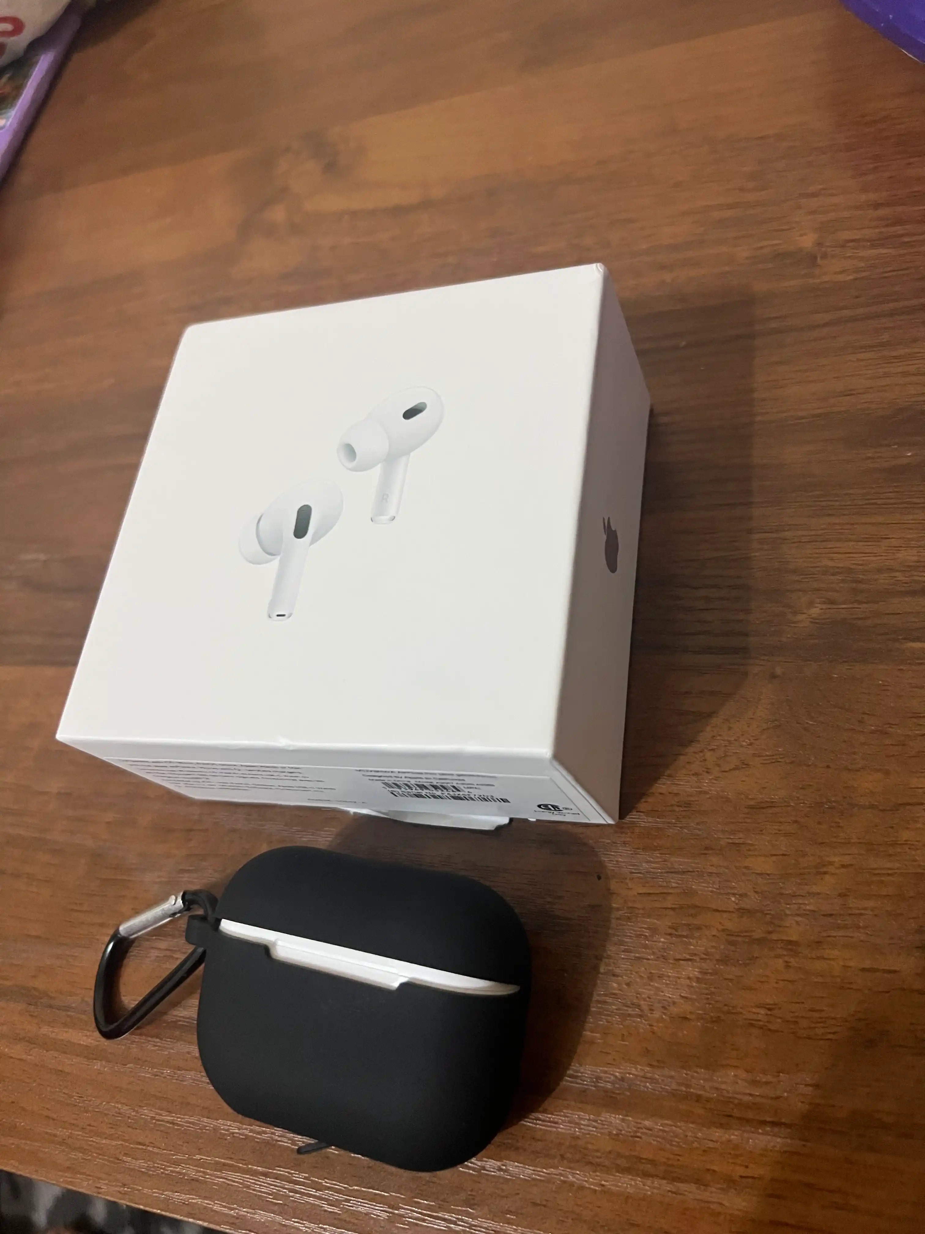 Simsiz quloqchinlar Pods Pro 2