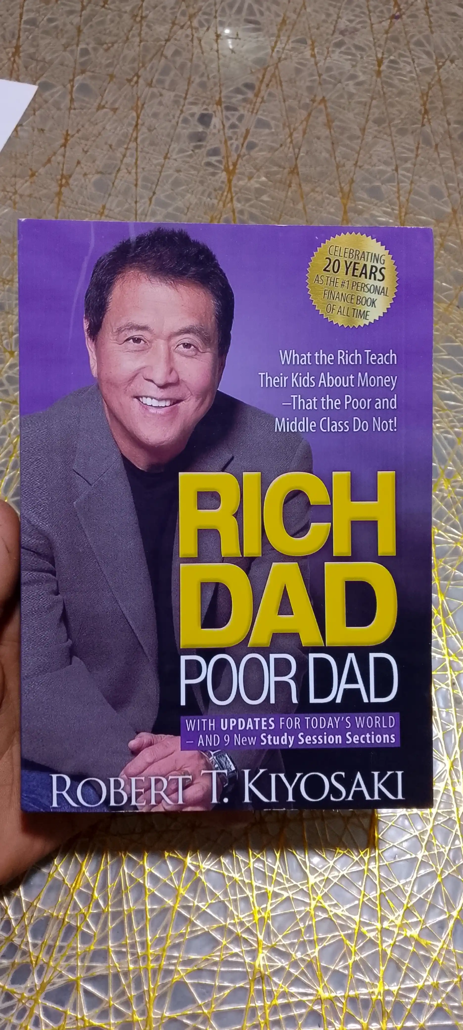 Rich Dad Poor Dad, Robert T. Kiyosaki, ingliz tilida