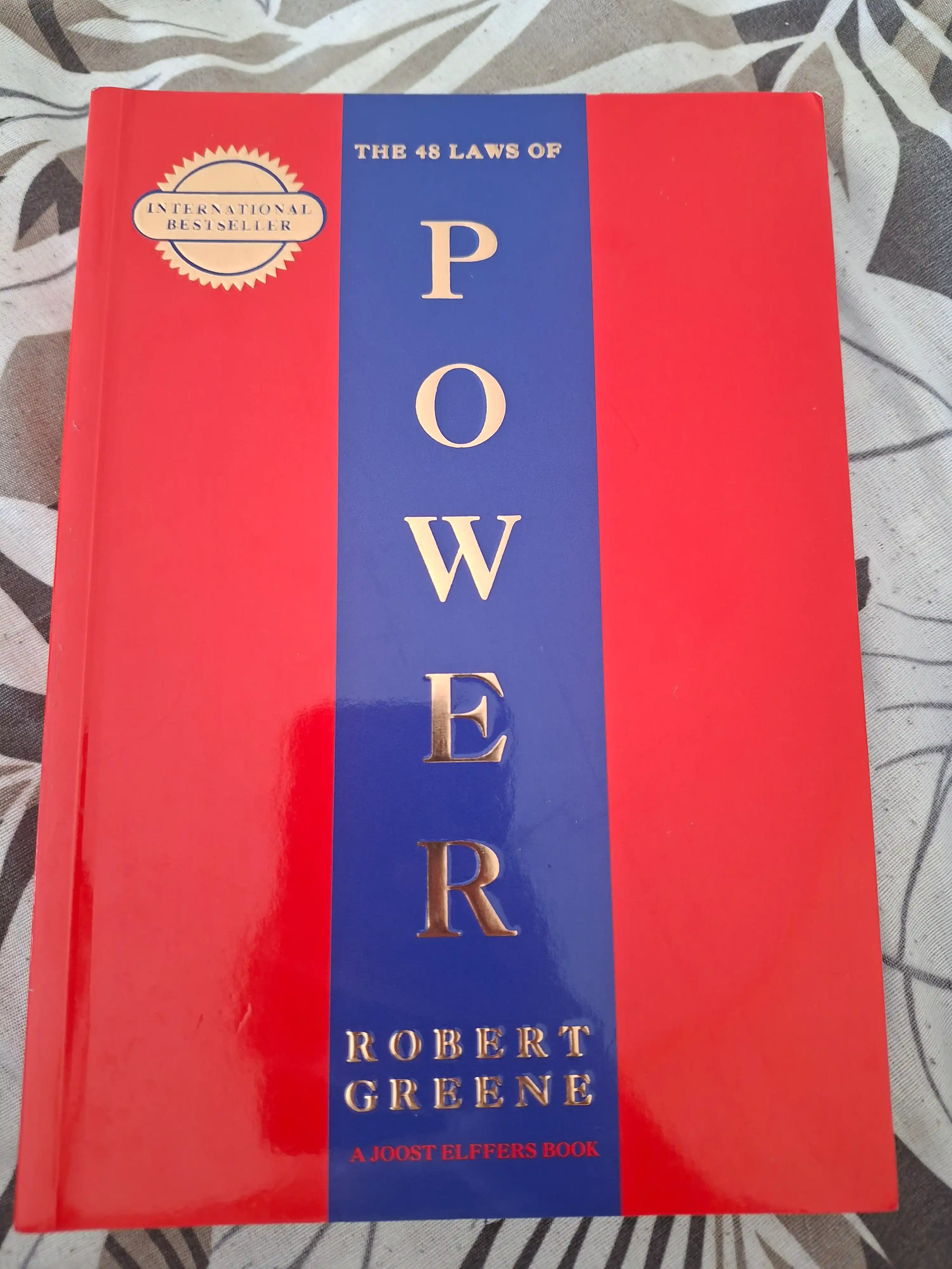 The 48 laws of Power Robert Greene