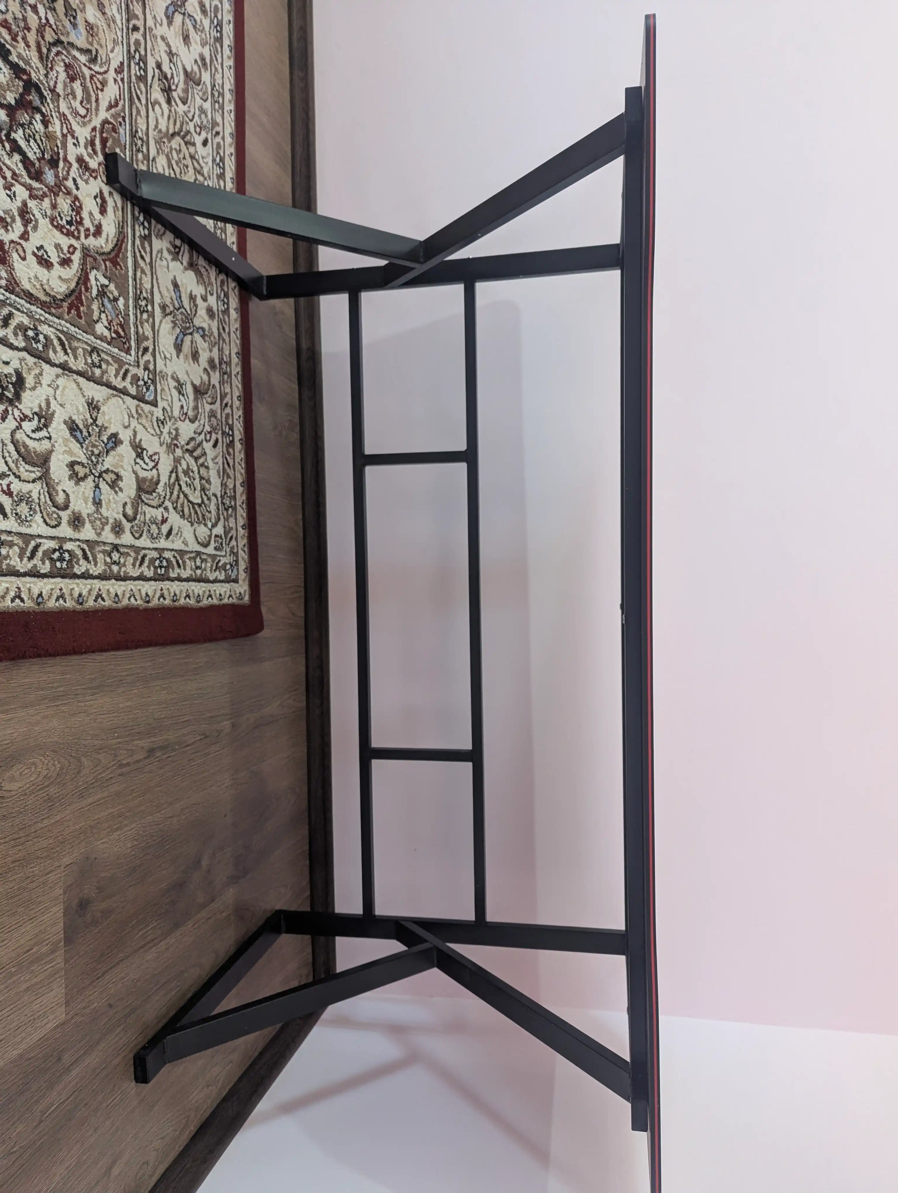Геймерский стол 140×60 см, чёрный с красной кромкой, усиленная рама, 74 см
