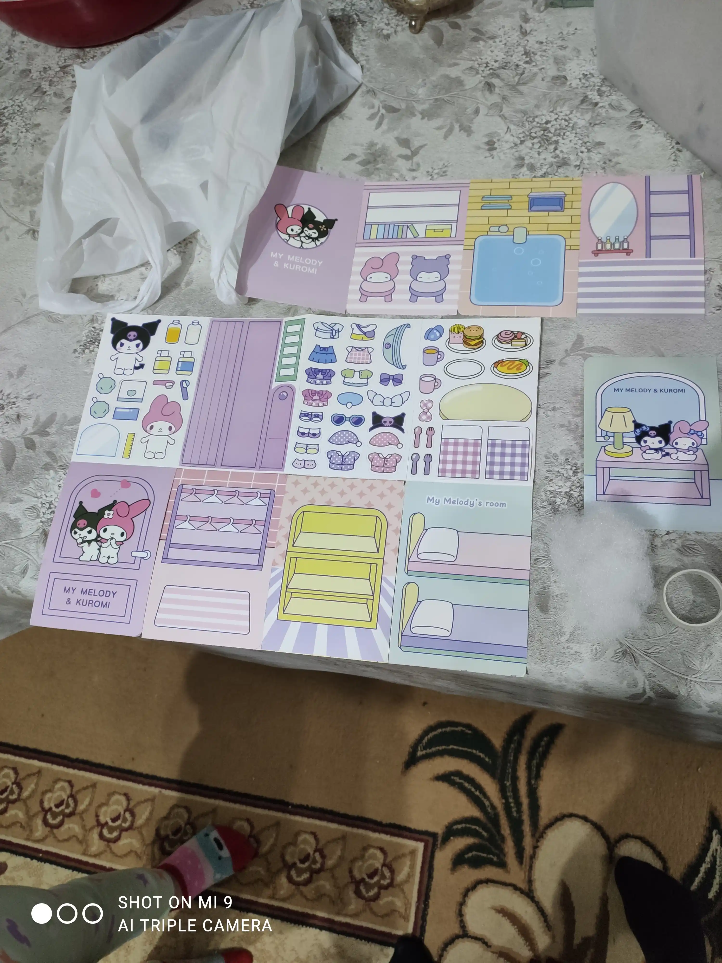 Kuromi и My Melody, книжка-игрушка, кукольный домик из бумаги, стикербук с наклейками
