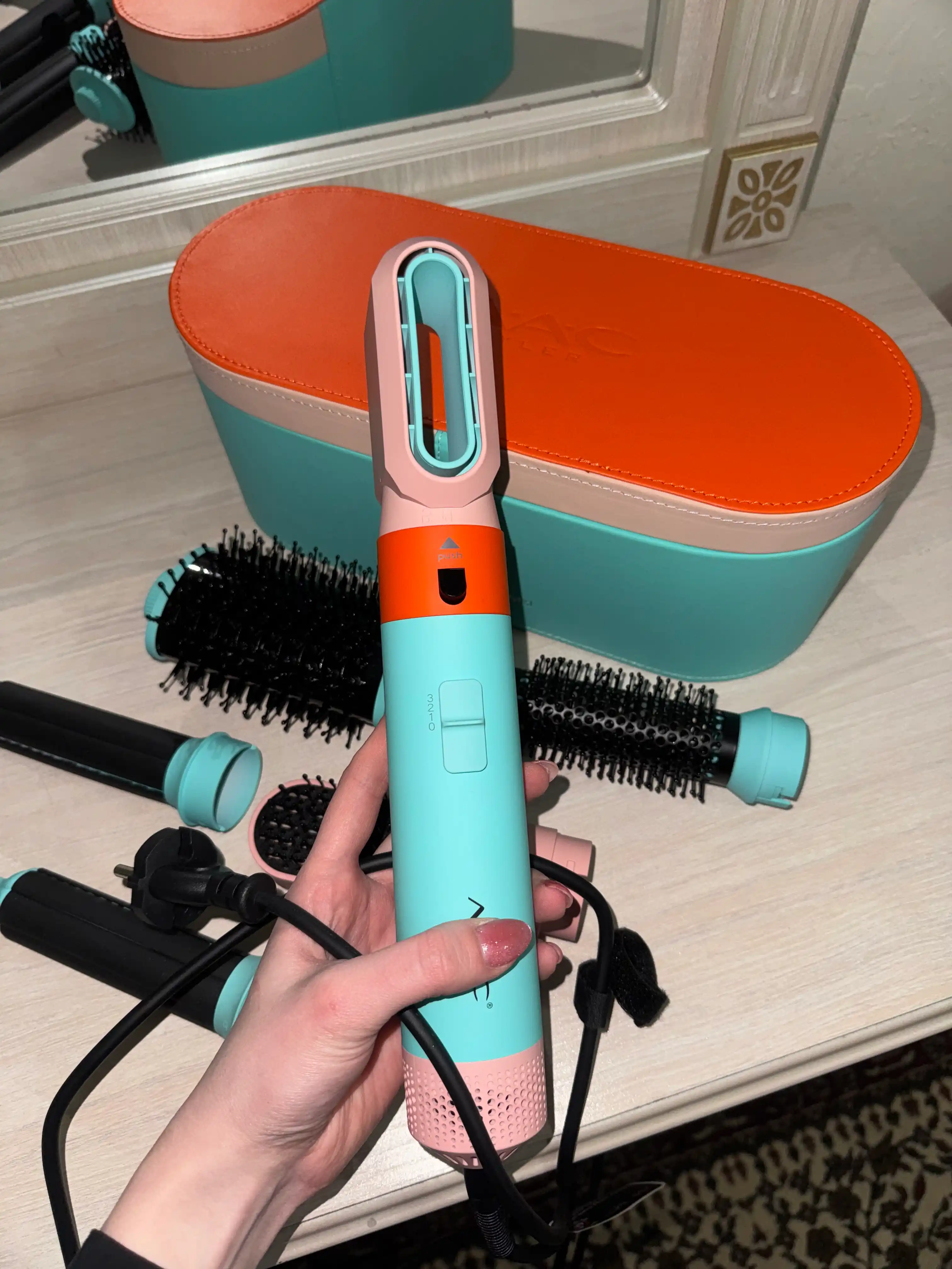 Фен для волос с насадками MAC Styler MC-6766, мощный фен для укладки и быстрой сушки волос