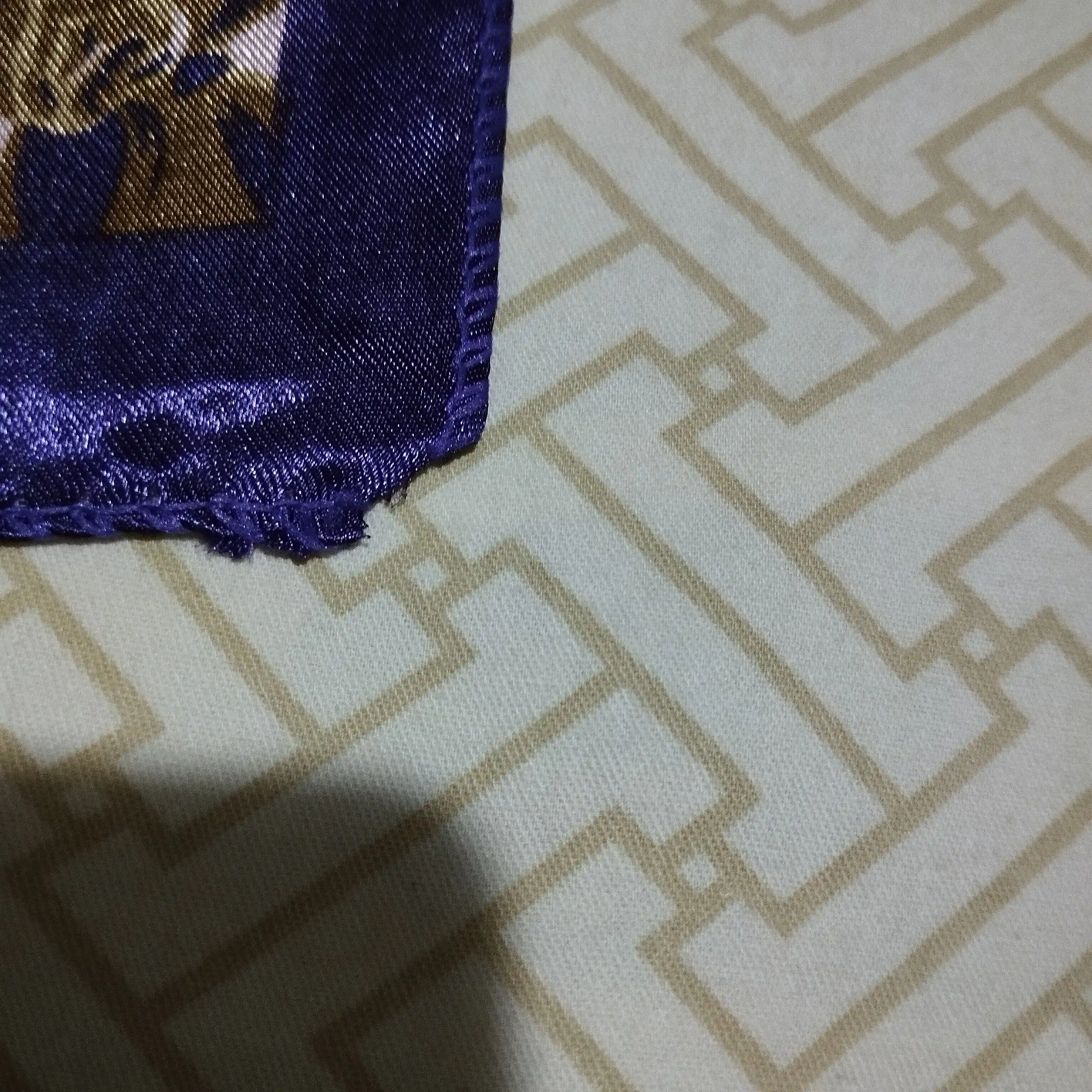 Ayollar ro'molchasi bosh yoki bo'yin uchun, kvadrat bosma bandana, atlas palantin