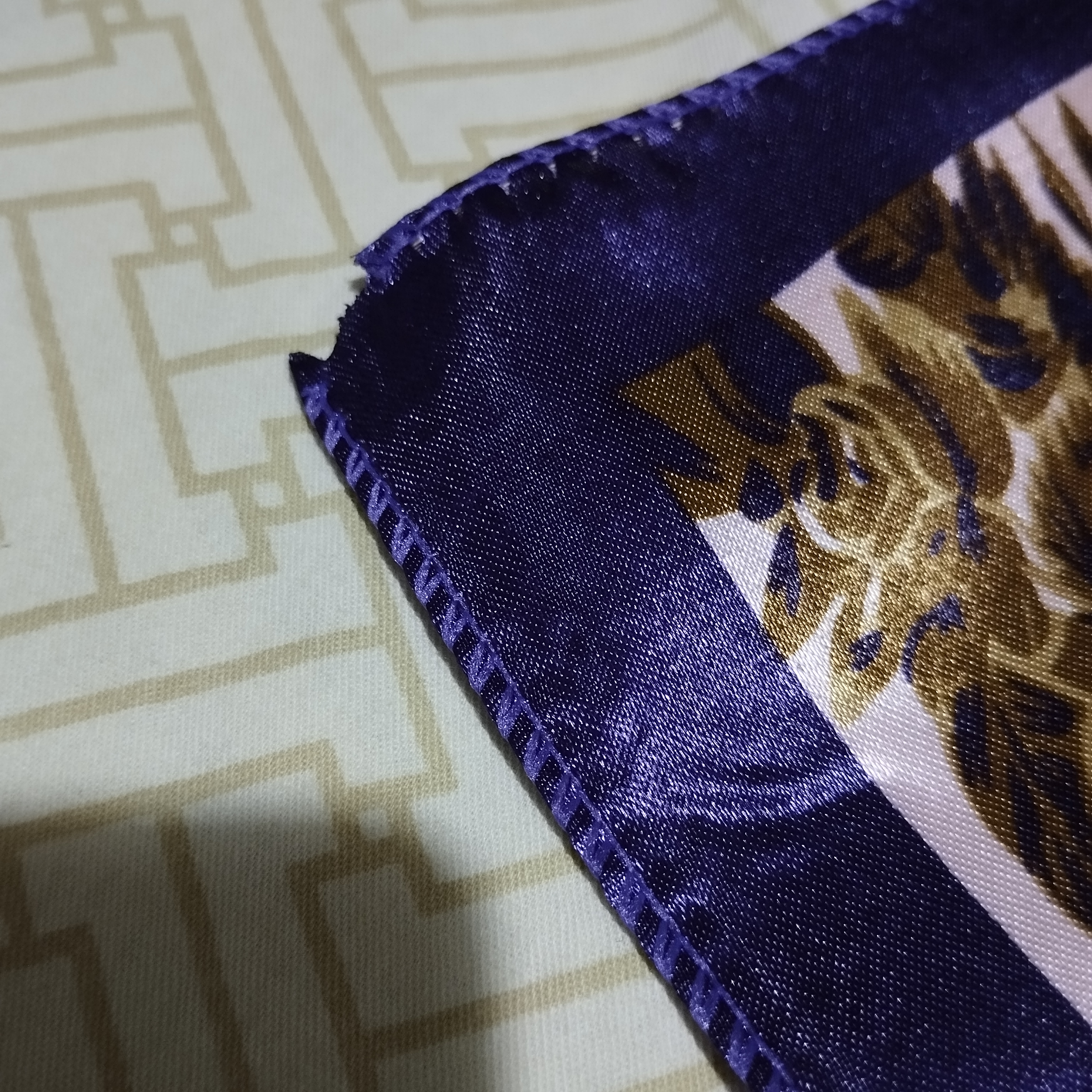 Ayollar ro'molchasi bosh yoki bo'yin uchun, kvadrat bosma bandana, atlas palantin