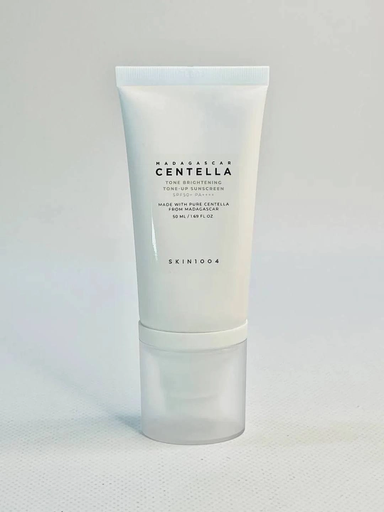 Quyoshdan himoya SKIN1004 Centella Hyalu-Cica Water-Fit & Madagascar Centella SPF50+ PA+++