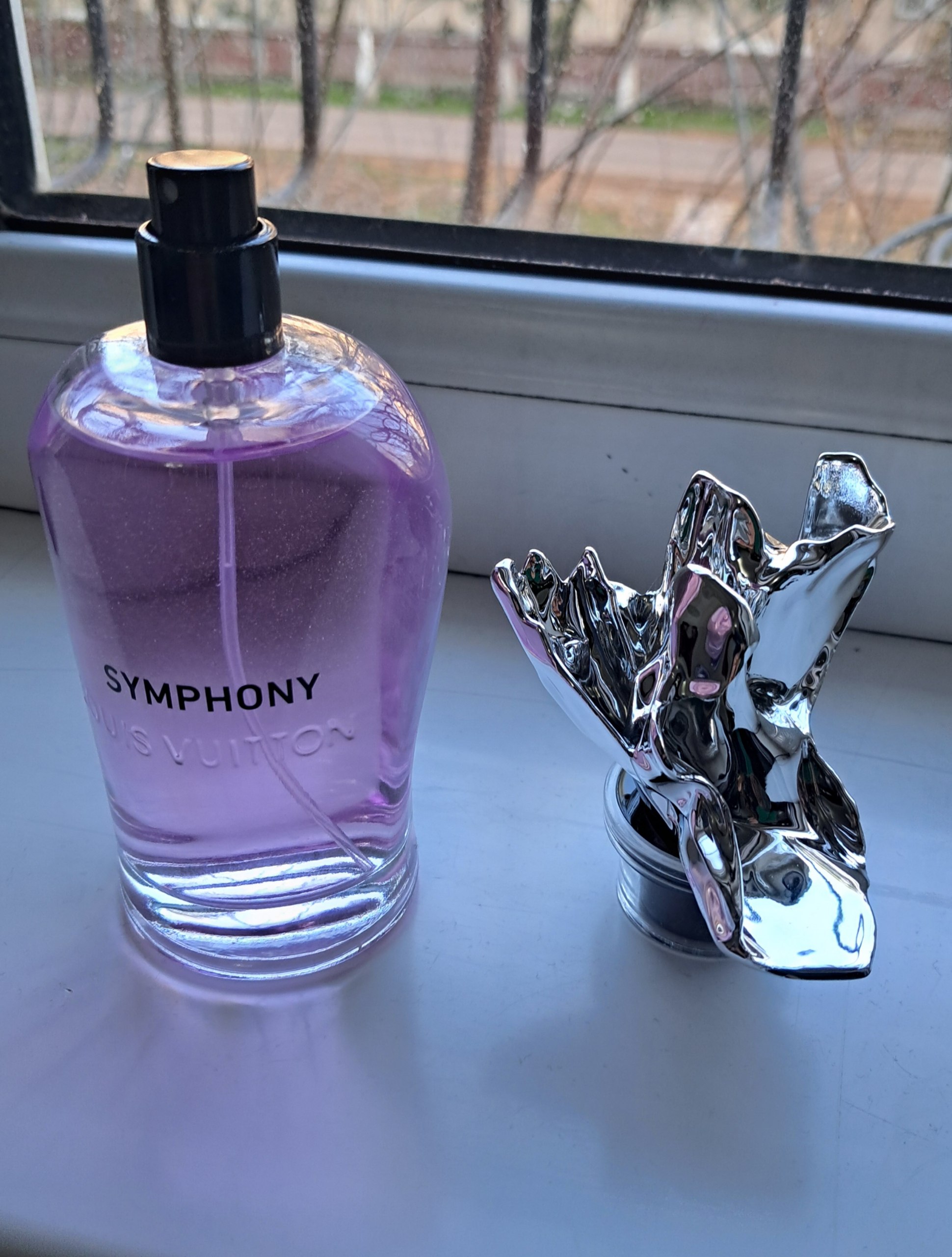 Ayollar va qizlar uchun parfyumlangan suv, 100 ml, 10 ml