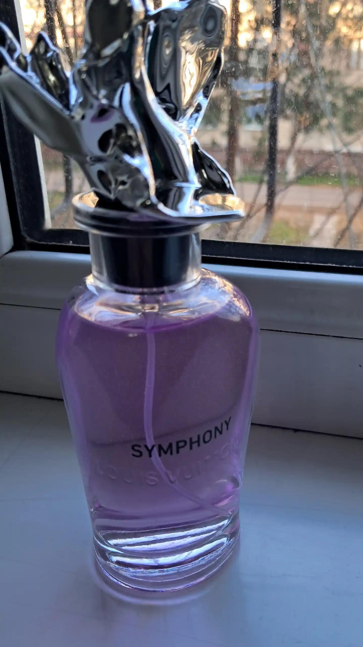 Ayollar va qizlar uchun parfyumlangan suv, 100 ml, 10 ml