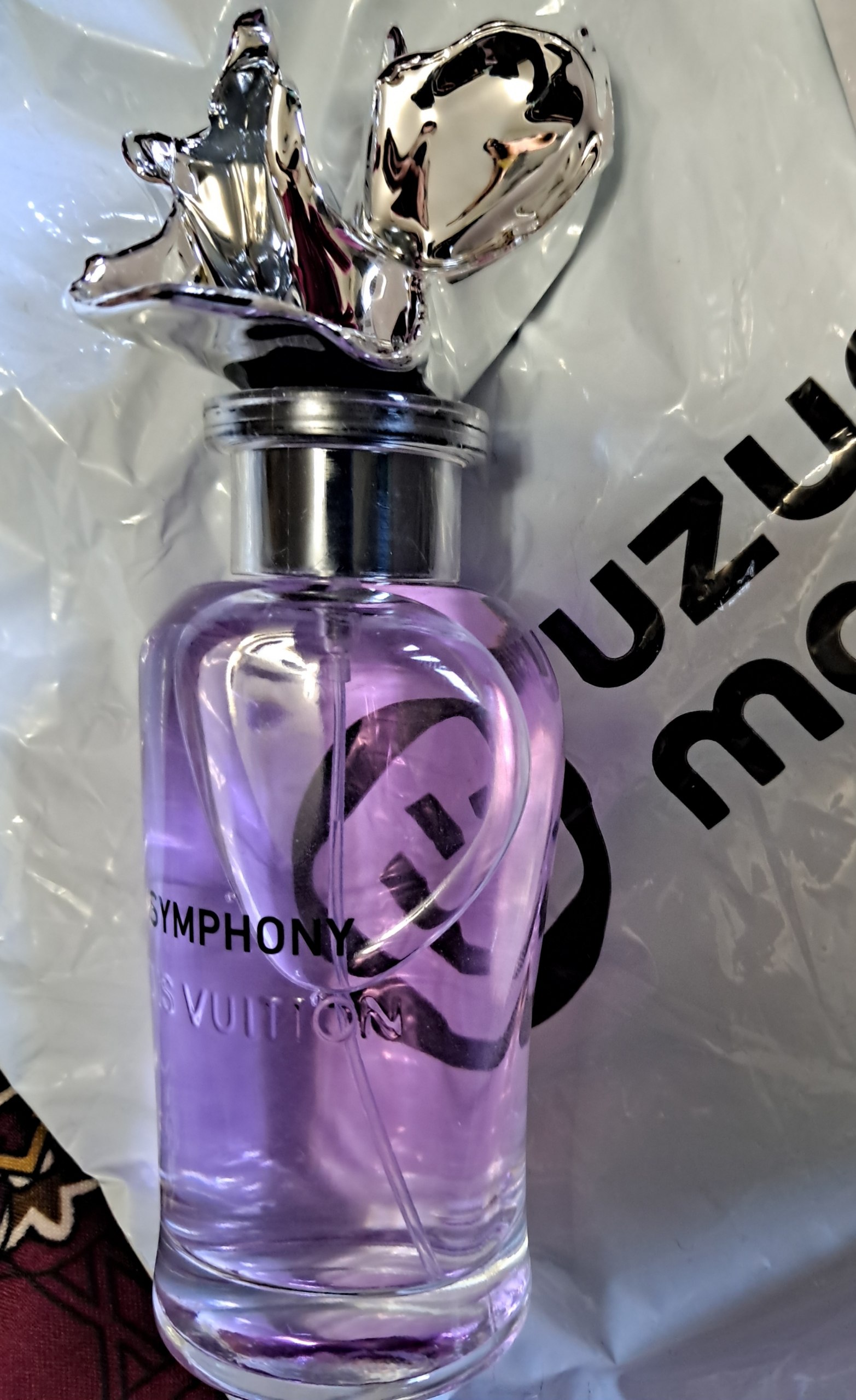 Ayollar va qizlar uchun parfyumlangan suv, 100 ml, 10 ml
