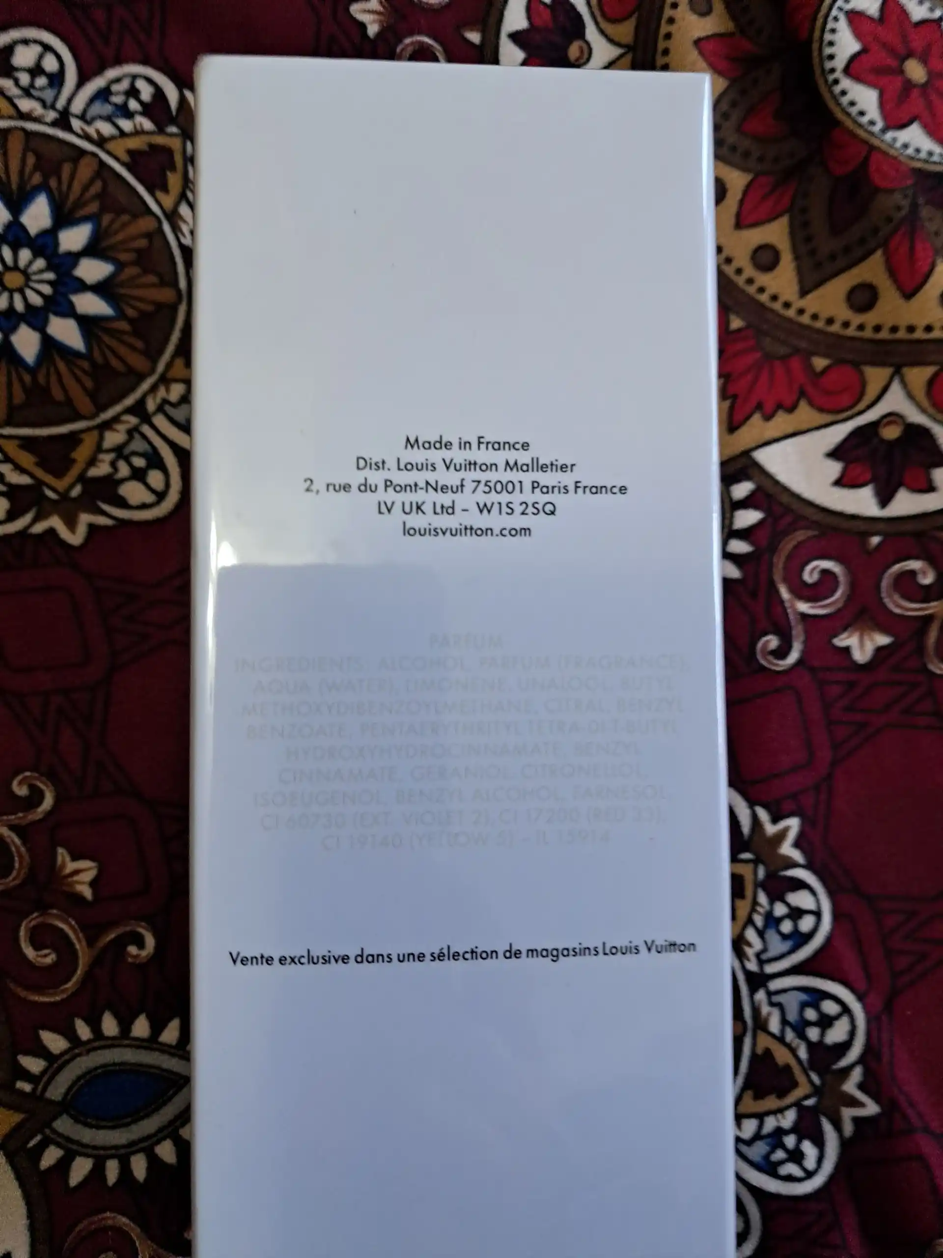 Ayollar va qizlar uchun parfyumlangan suv, 100 ml, 10 ml