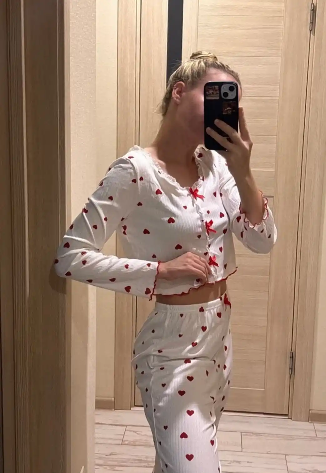 Ayollar pijamasi shim va top bilan, uy kiyimi, ayollar va qizlar uchun kiyim