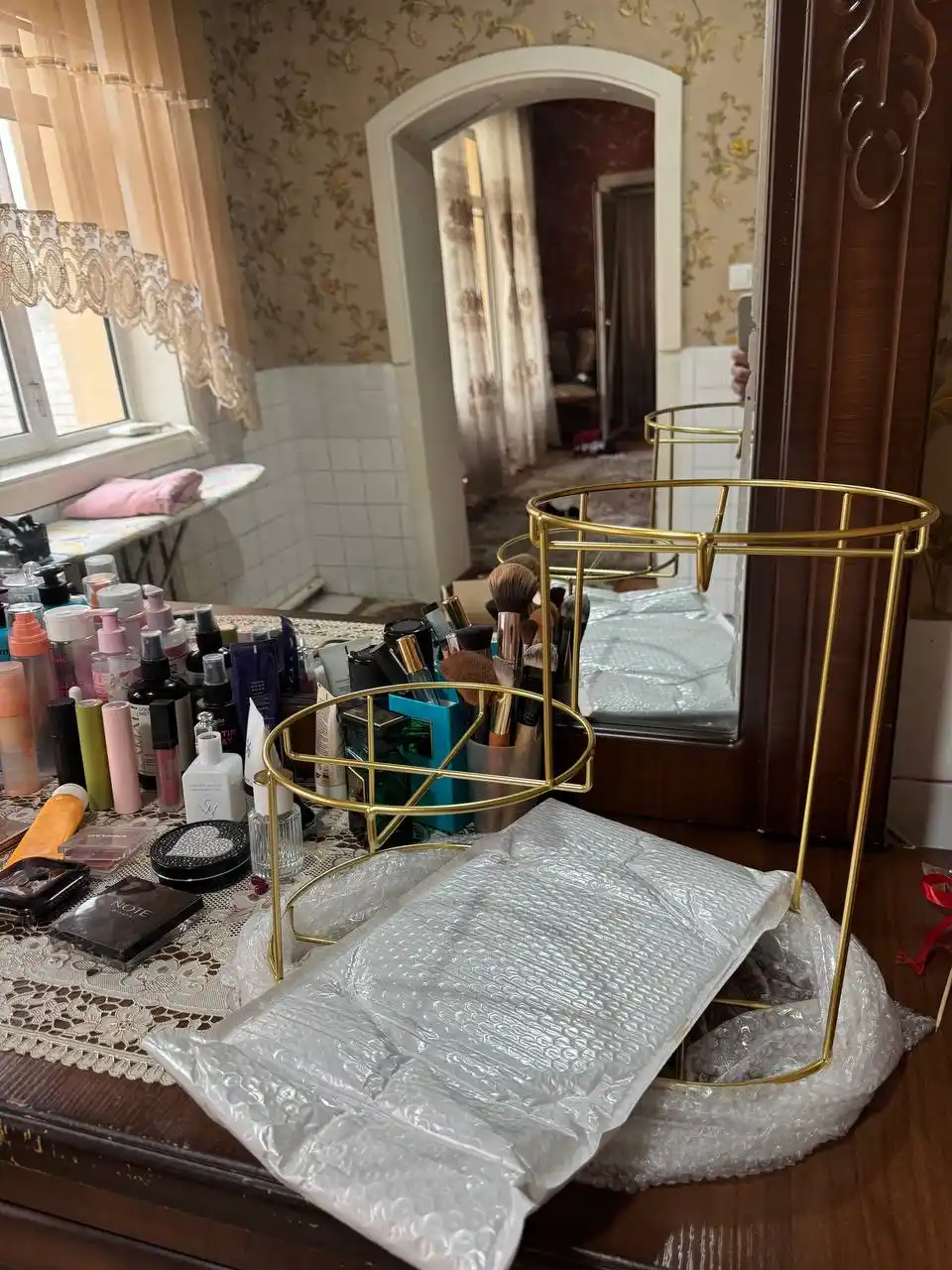 Органайзер для косметики, различных аксессуаров, органайзер для парфюмерии и косметики