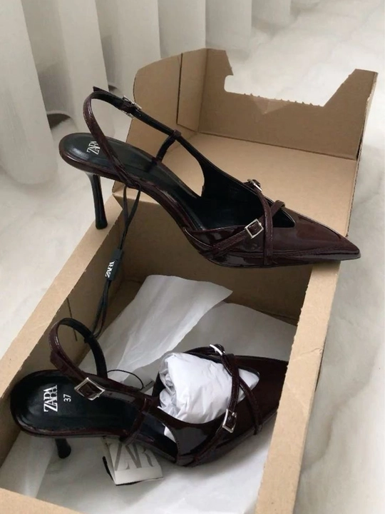 Baland poshnali ayollar poyabzali, kechki poyabzal, ZARA qutisi bilan