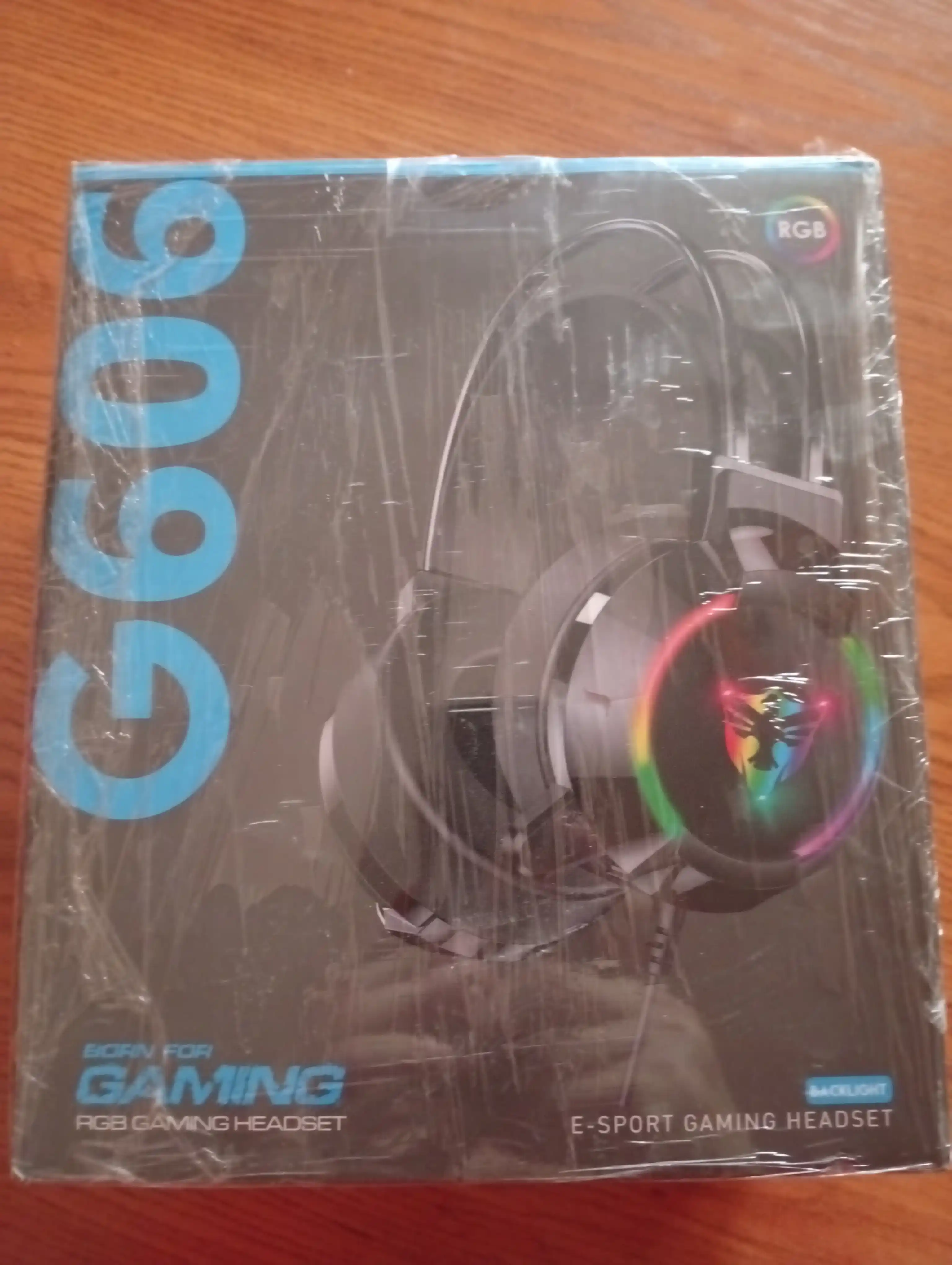 G606 - O'yin quloqchini, geymerlar uchun quloqchinlar, naushnik mikrofonli, RGB chiroqli