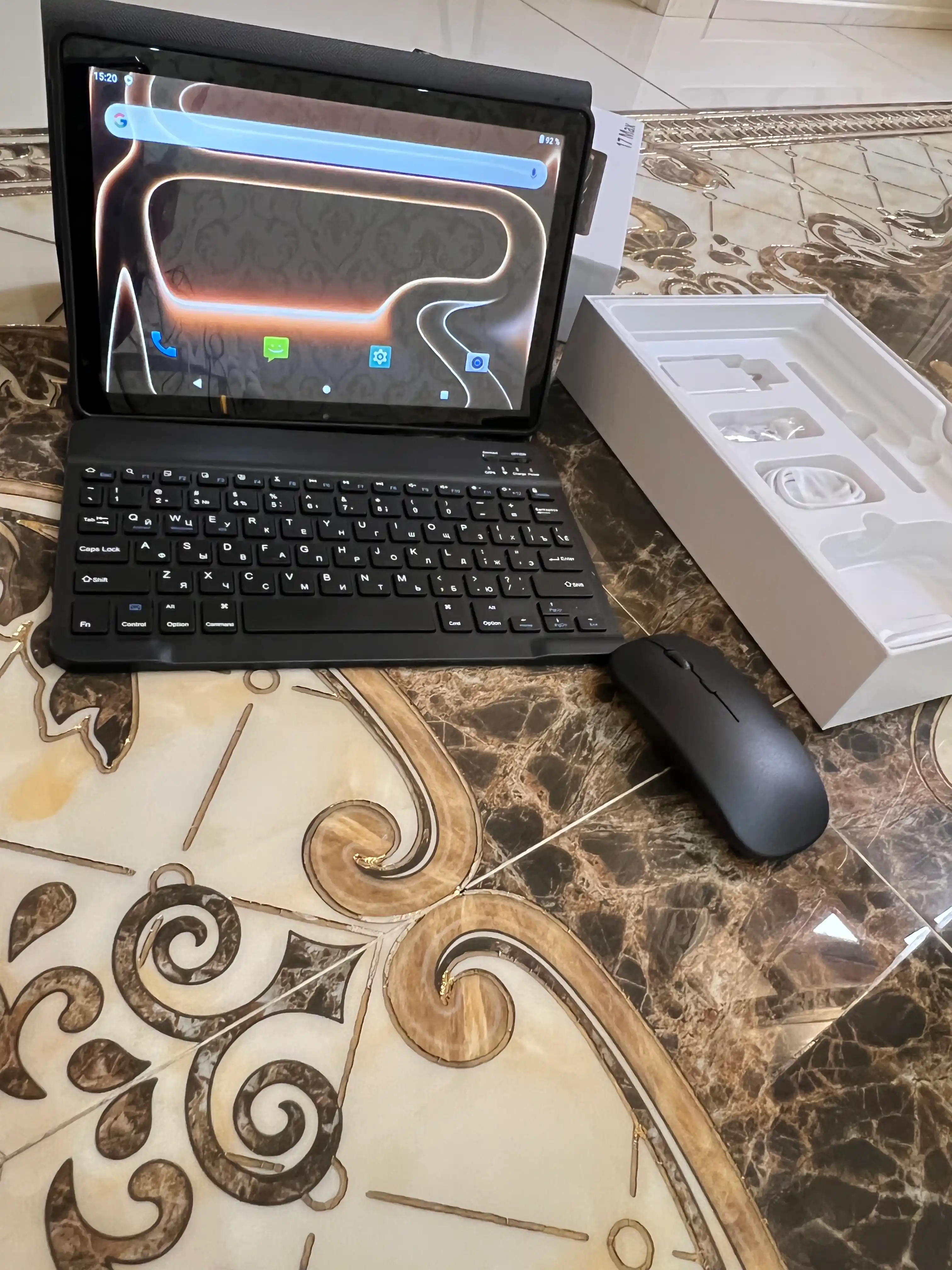 17-дюймовый планшет Pro Max
