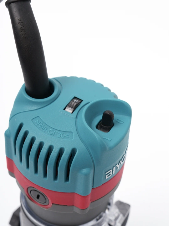 Elektr frezer BIYOTI BYT-WT370C, 450 Vt, 12 000–32 000 ayl/min, tsanga 6/8 mm