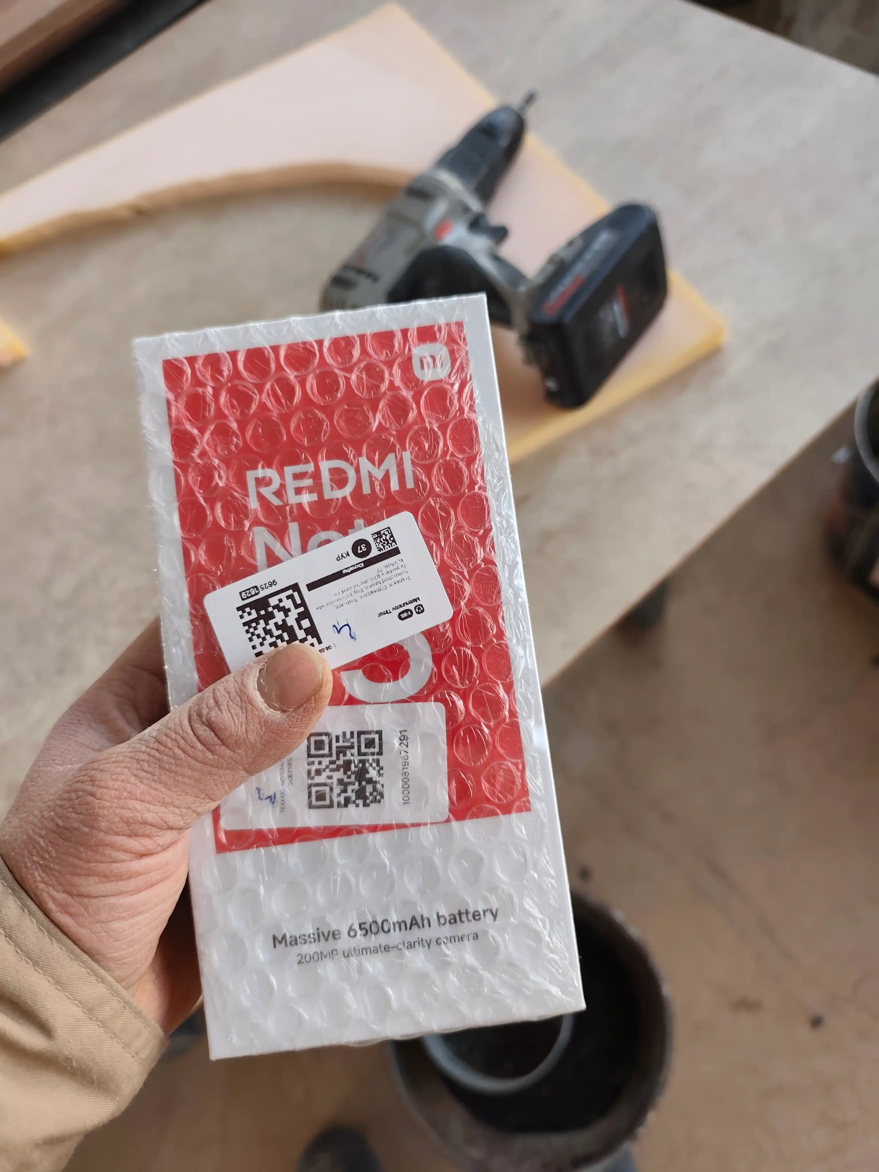 Смартфон Xiaomi Redmi Note 15 Pro, 12+512 ГБ, 200 МП камера, 6.77″ FHD+ AMOLED, 6500 мАч