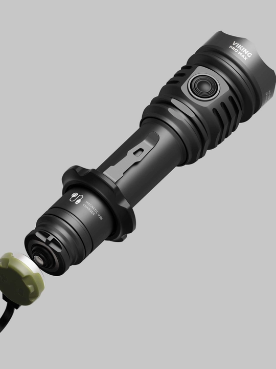 Тактический фонарь Armytek Viking Pro Max (холодный луч)