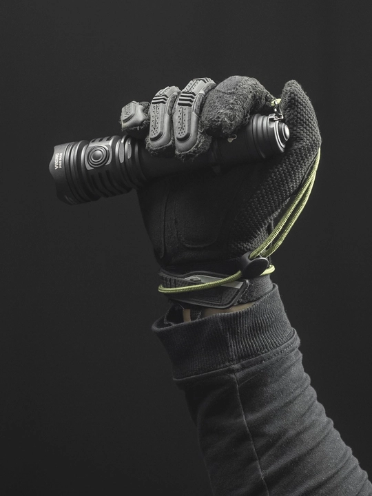 Тактический фонарь Armytek Viking Pro Max (холодный луч)