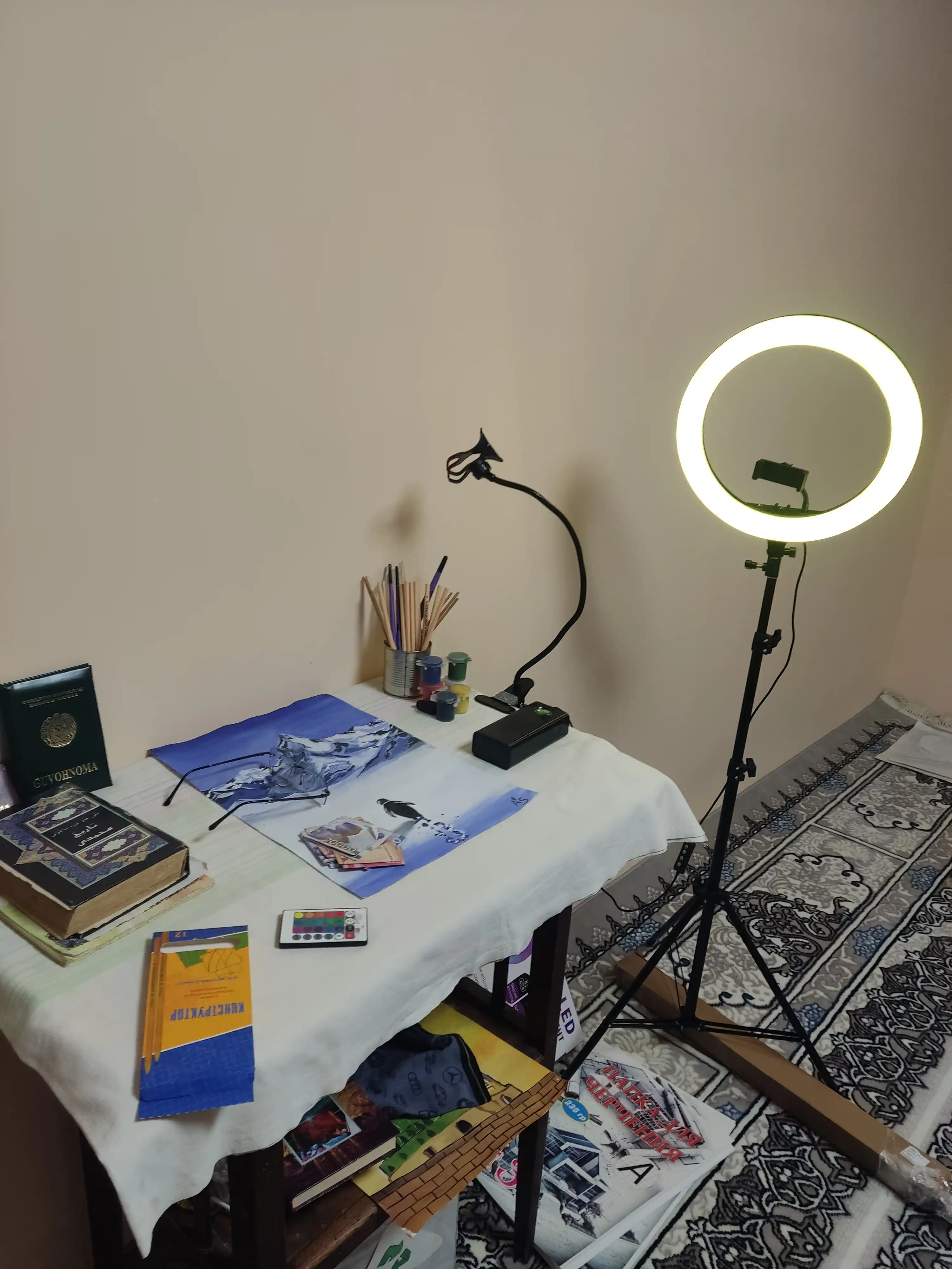 Selfi lampasi, halqali, RGB, LED, shtativ bilan, 210 sm BD 330