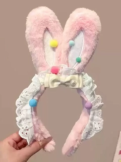Кораллово-розовый