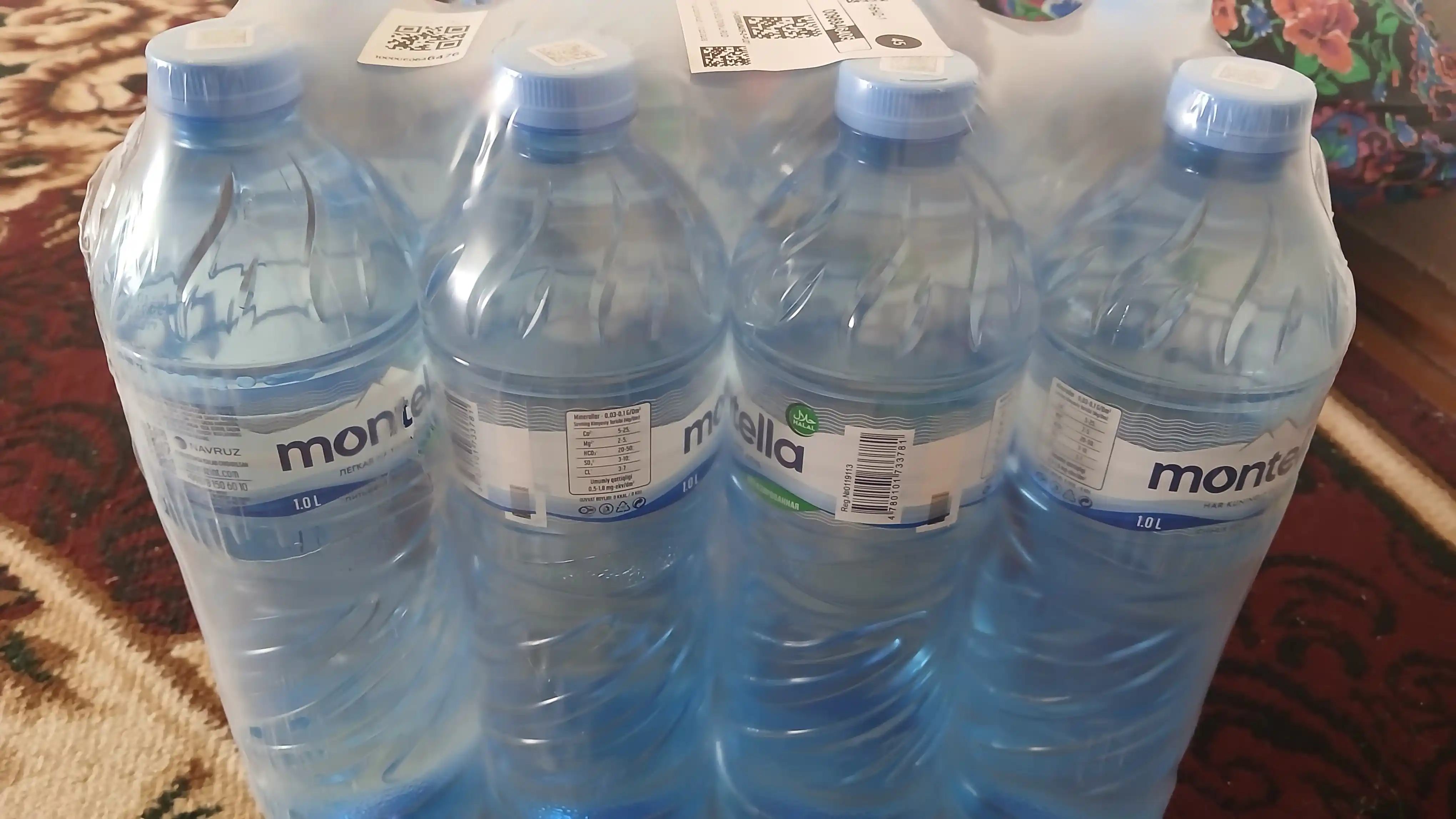 Har kuni Montella gazsiz suvi, 1 l x8 dona