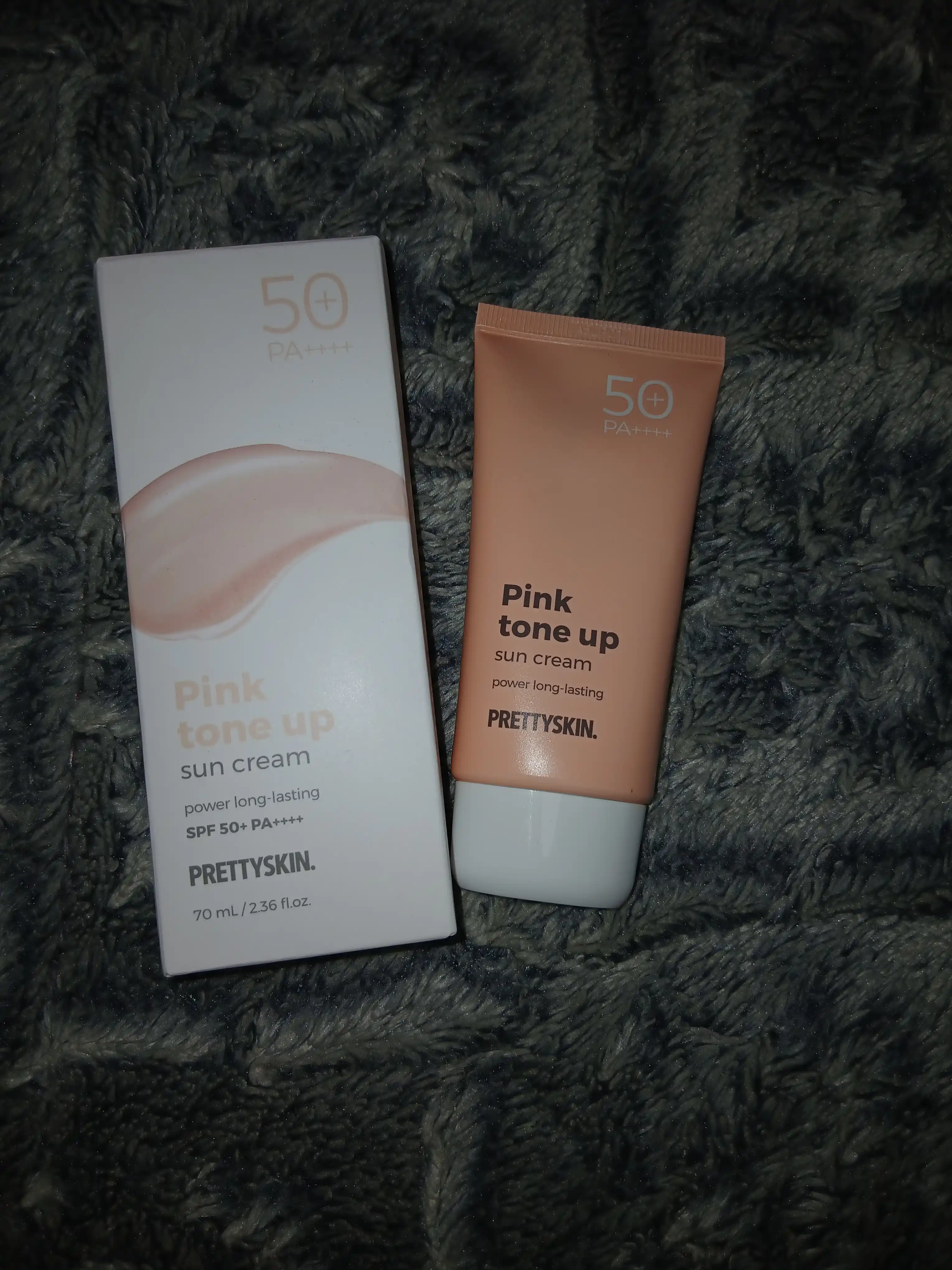 Quyoshdan himoya qiluvchi, namlovchi krem Pretty skin SPF 50+ PA++++, 70 ml