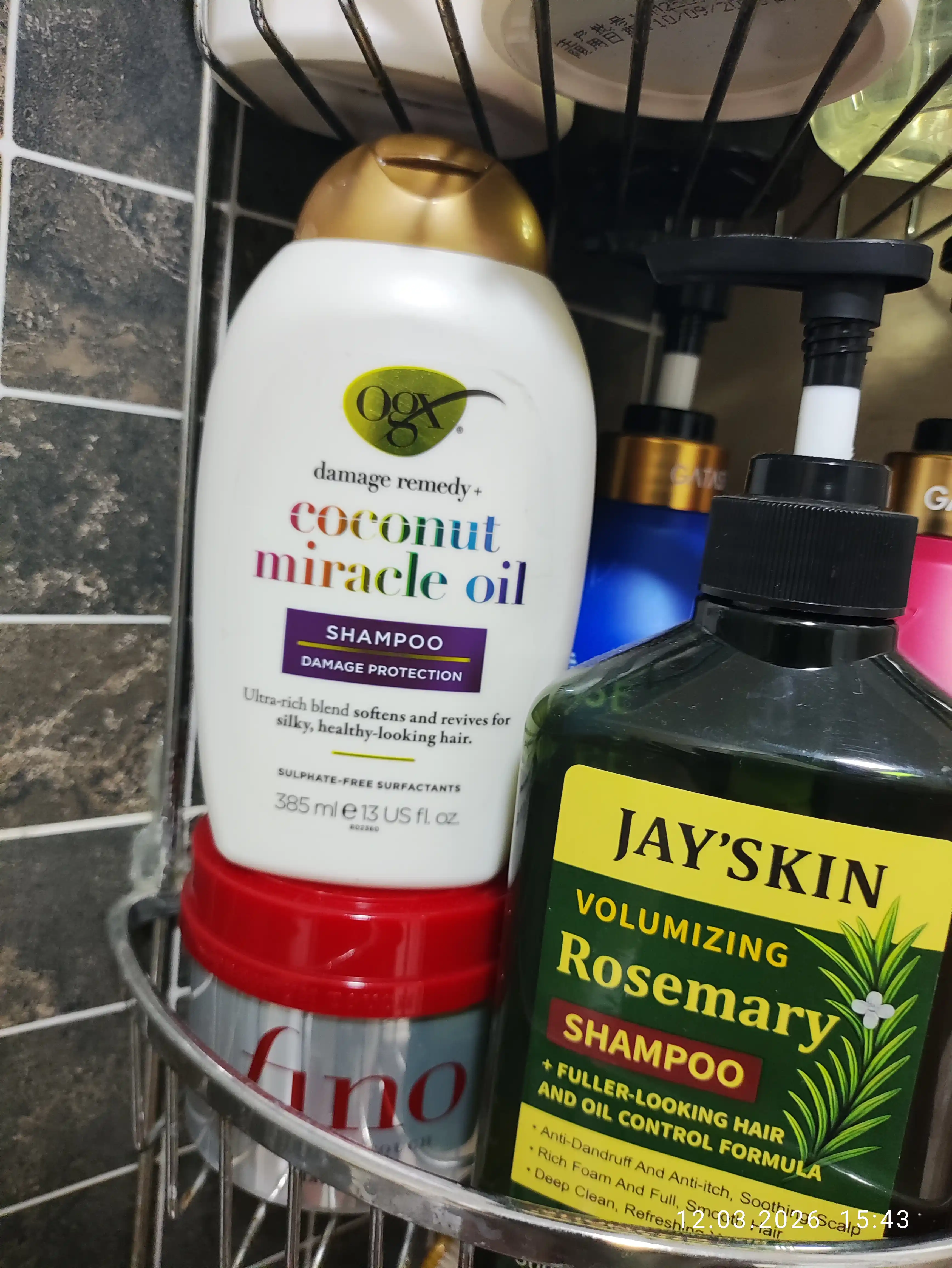 Kokos yog'i qo'shilgan tiklovchi shampun 385 ml