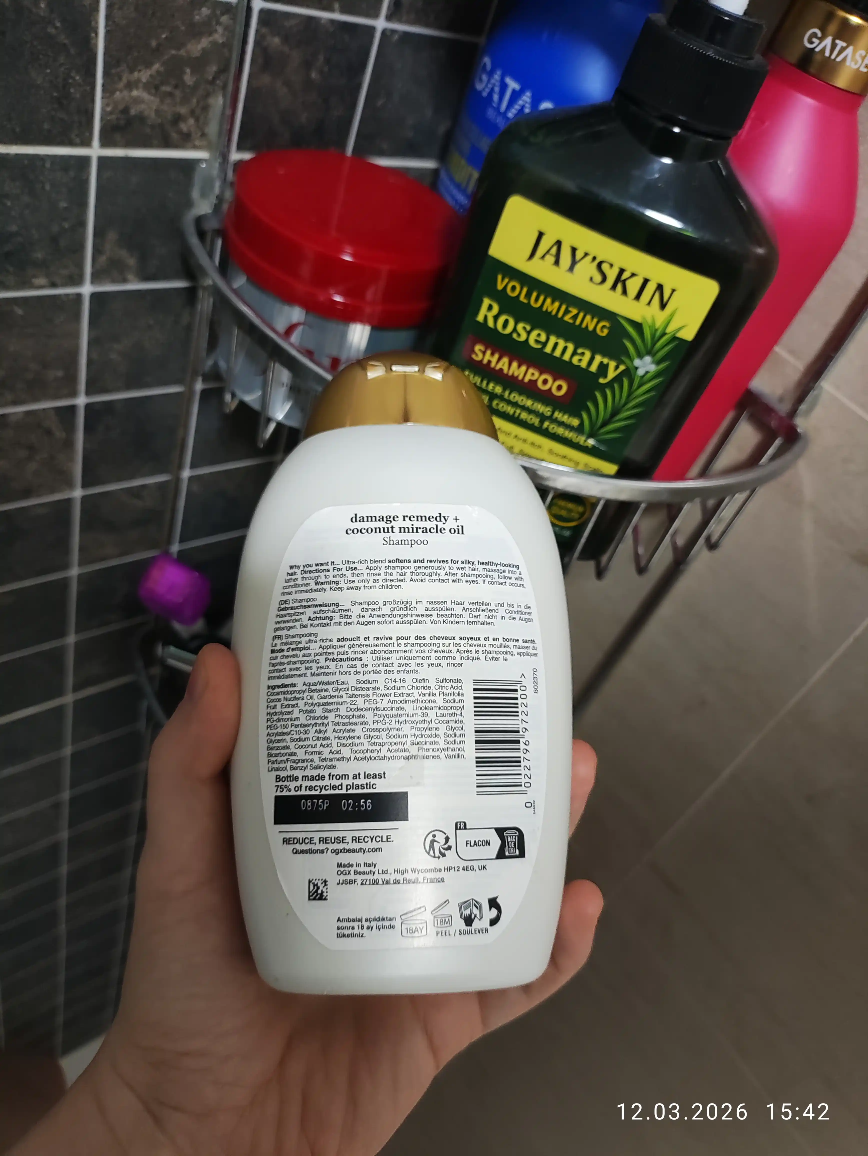 Kokos yog'i qo'shilgan tiklovchi shampun 385 ml