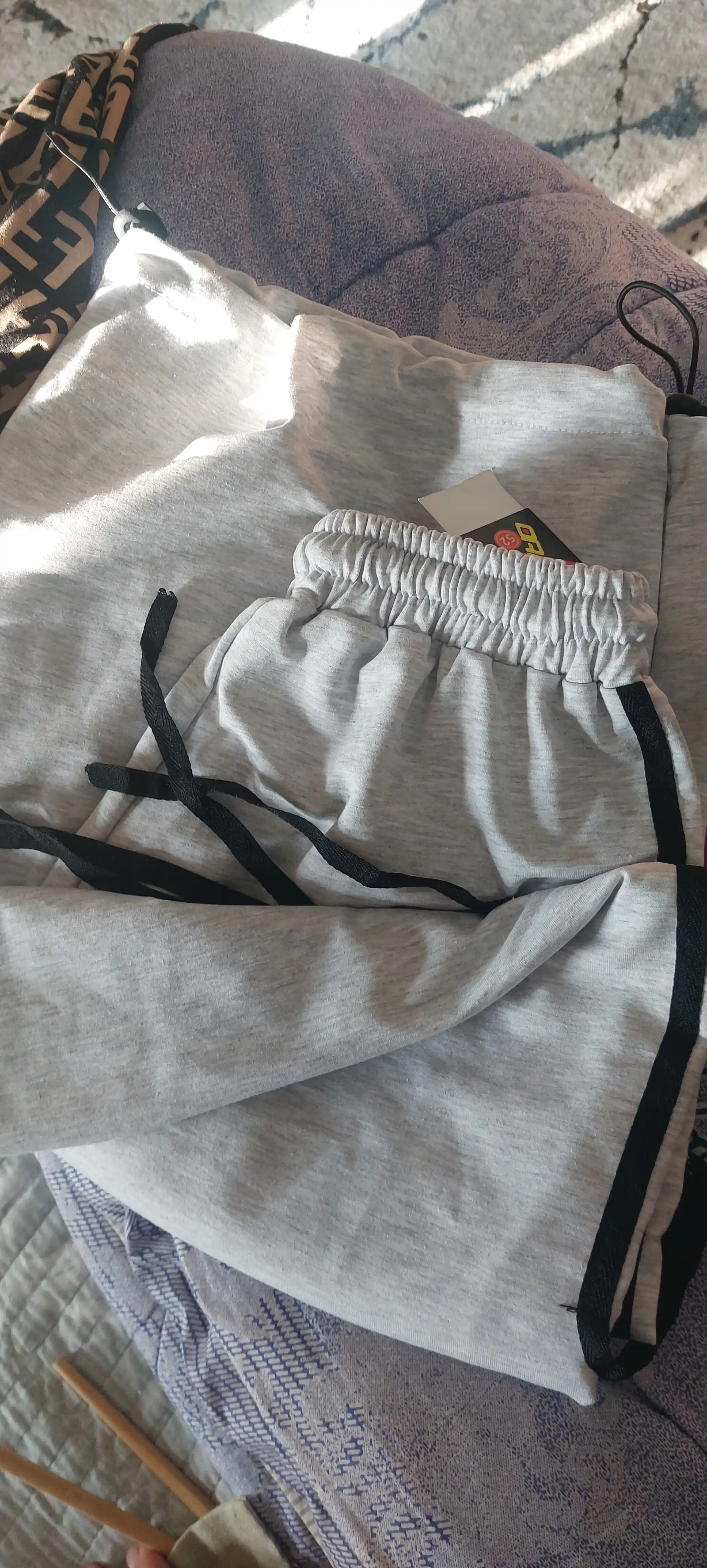 Ayollar keng sport shimi (oversize jogger), trikotaj shim, bahor-kuz