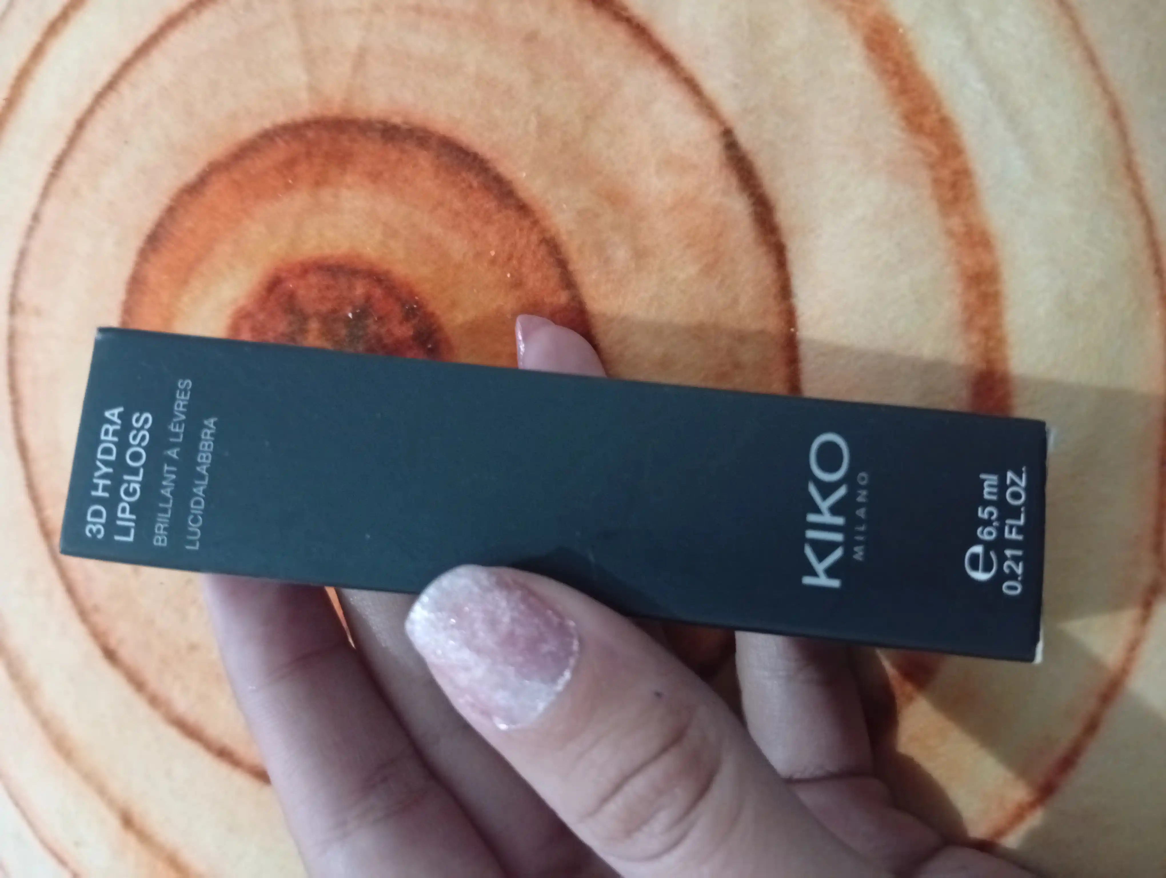 Suyuq lab bo'yog'i, blesk, 6.5 ml, 3D effect bilan