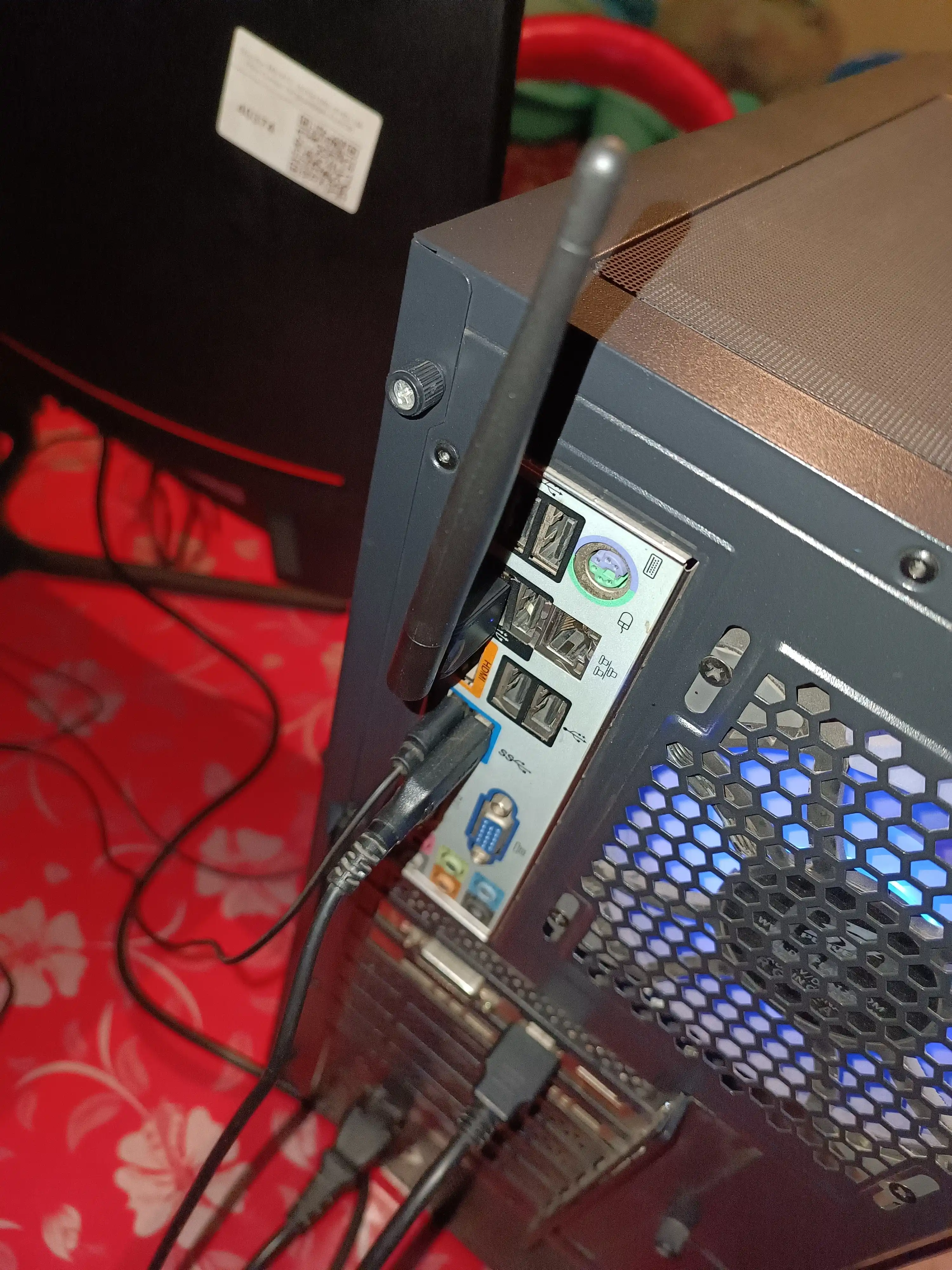 Wi-Fi USB адаптер MT7601, с антенной для подключения к беспроводным сетям