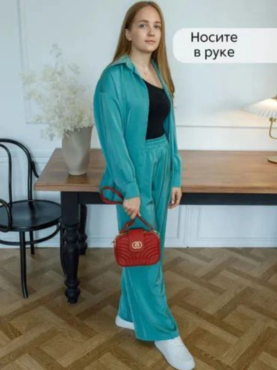 Ayollar yelka sumkasi