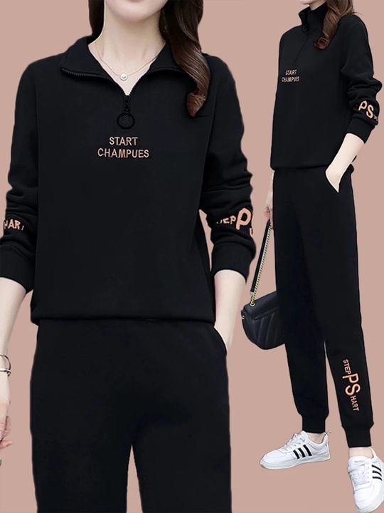 Ayollar sport kostyumi