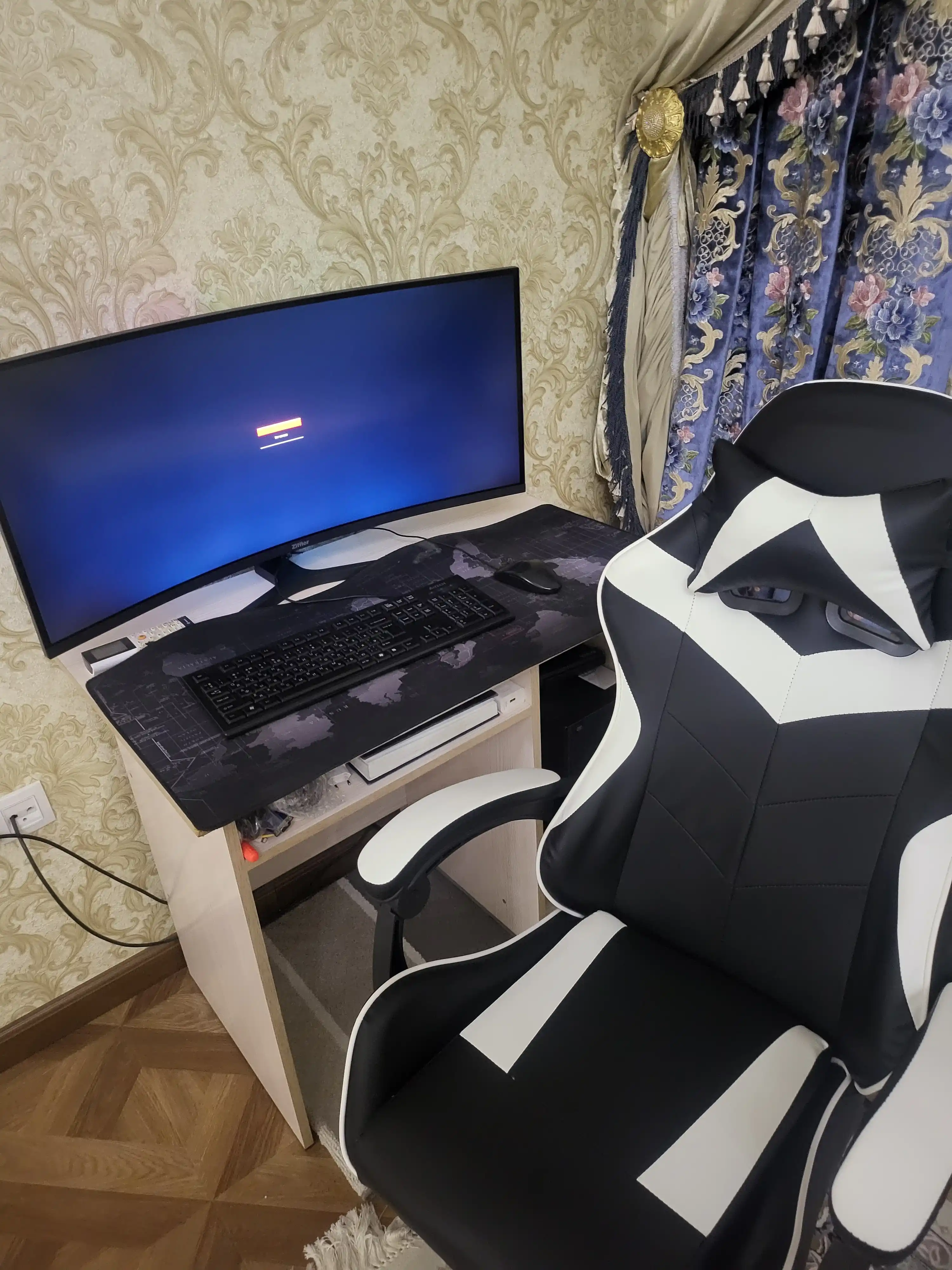 Игровой монитор ZIFFLER Curved 34GM1000-34" 3K WQHD,панель VA с подставкой RGB,165Гц,R1000