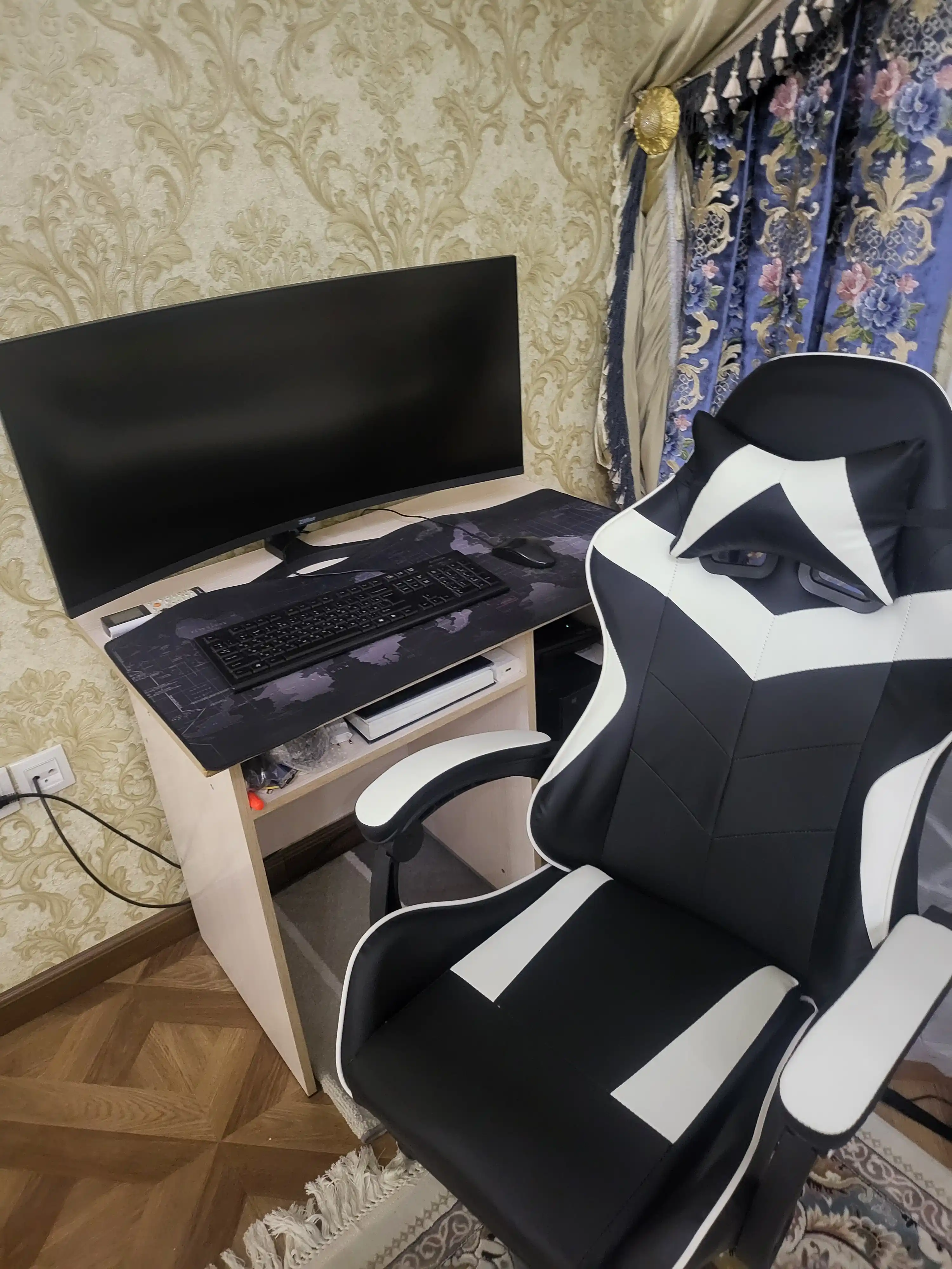 Игровой монитор ZIFFLER Curved 34GM1000-34" 3K WQHD,панель VA с подставкой RGB,165Гц,R1000