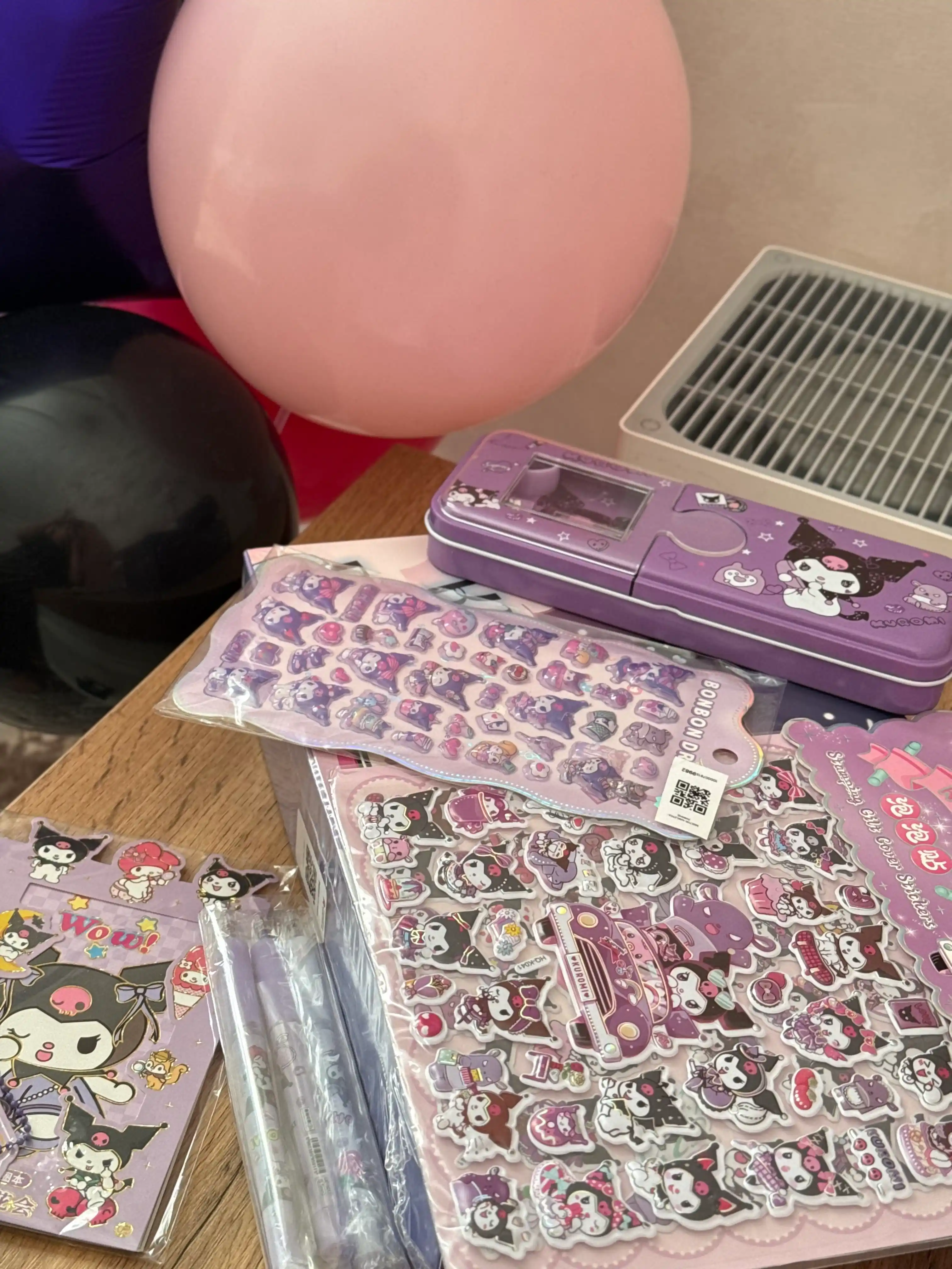 Maktab penali, bonusli to'plam bilan, ijodiy dizayn