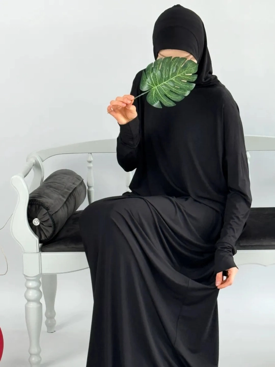 Ayollar uchun namoz ko'ylagi - 